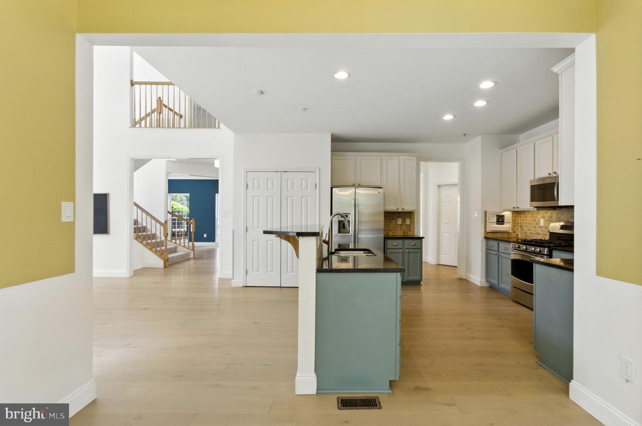 WOOD POINTE - Residential