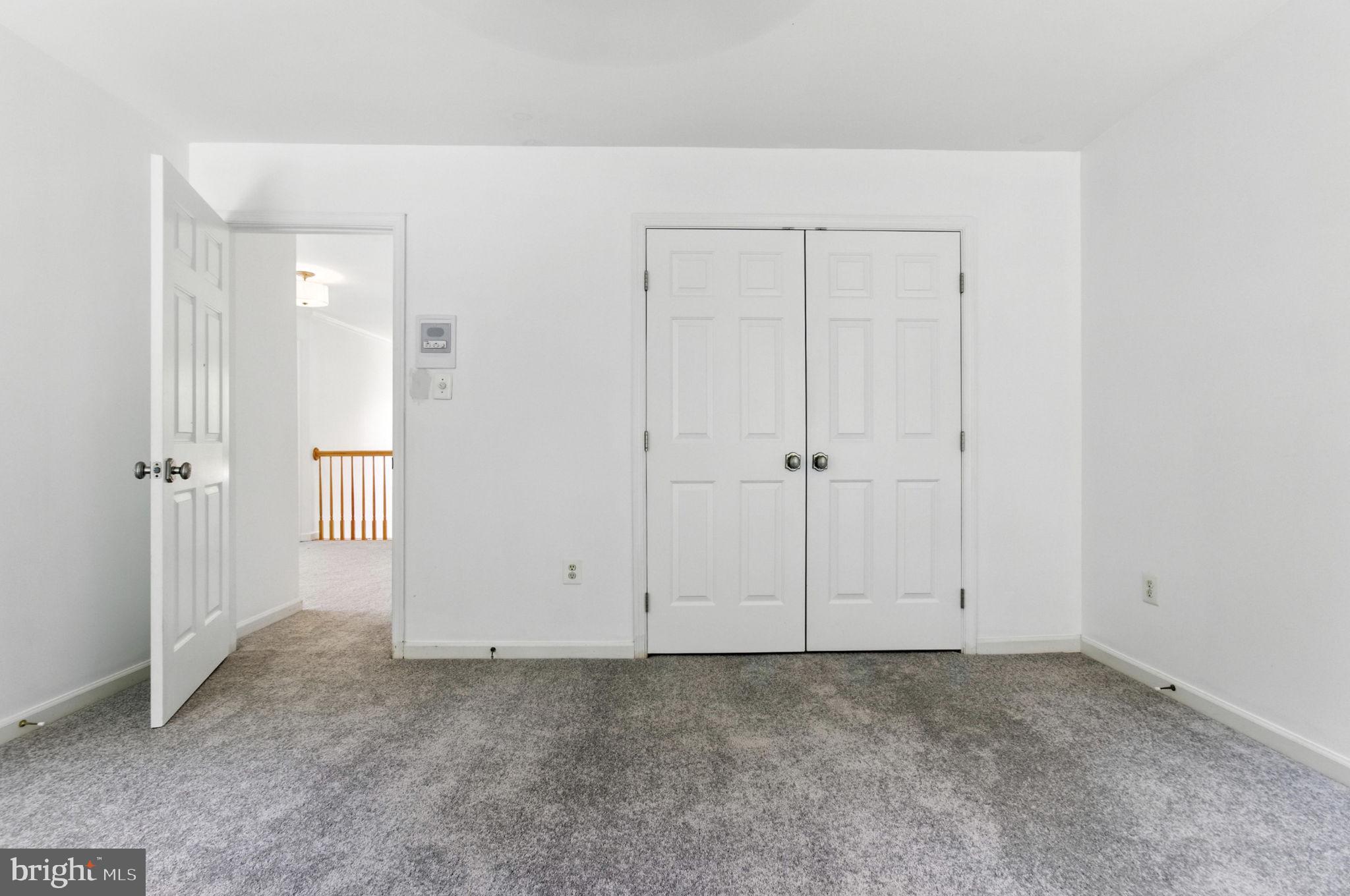 WOOD POINTE - Residential