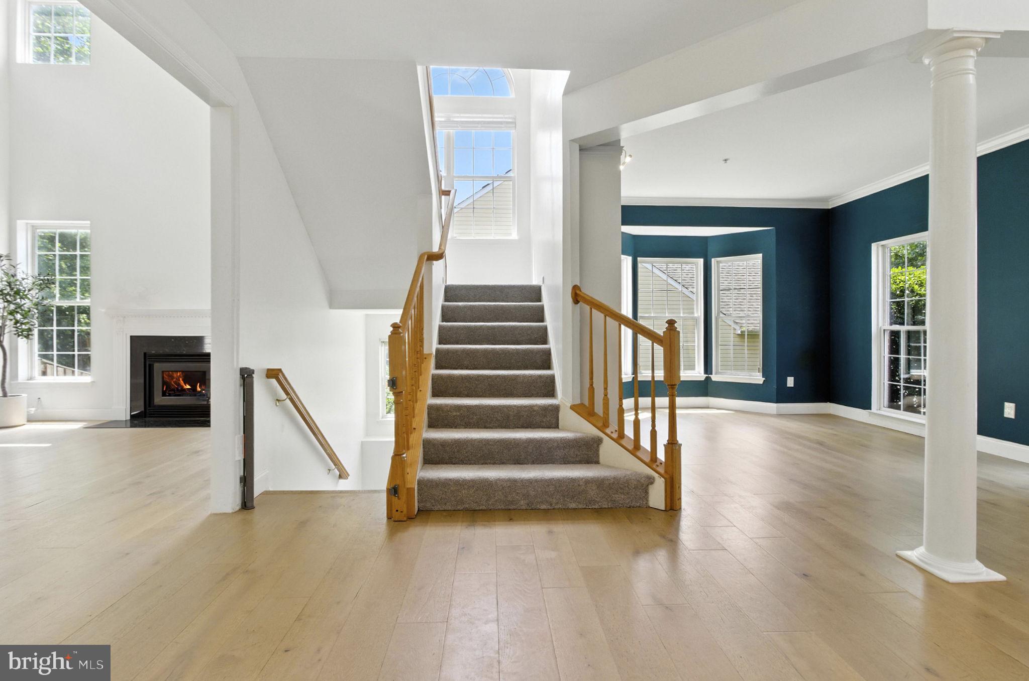 WOOD POINTE - Residential