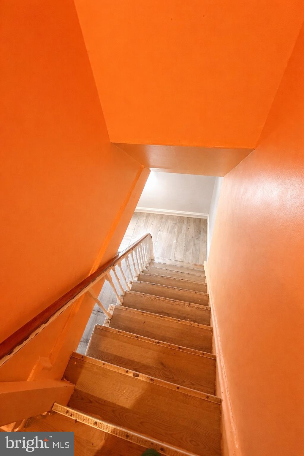 OXFORD CIRCLE - Residential