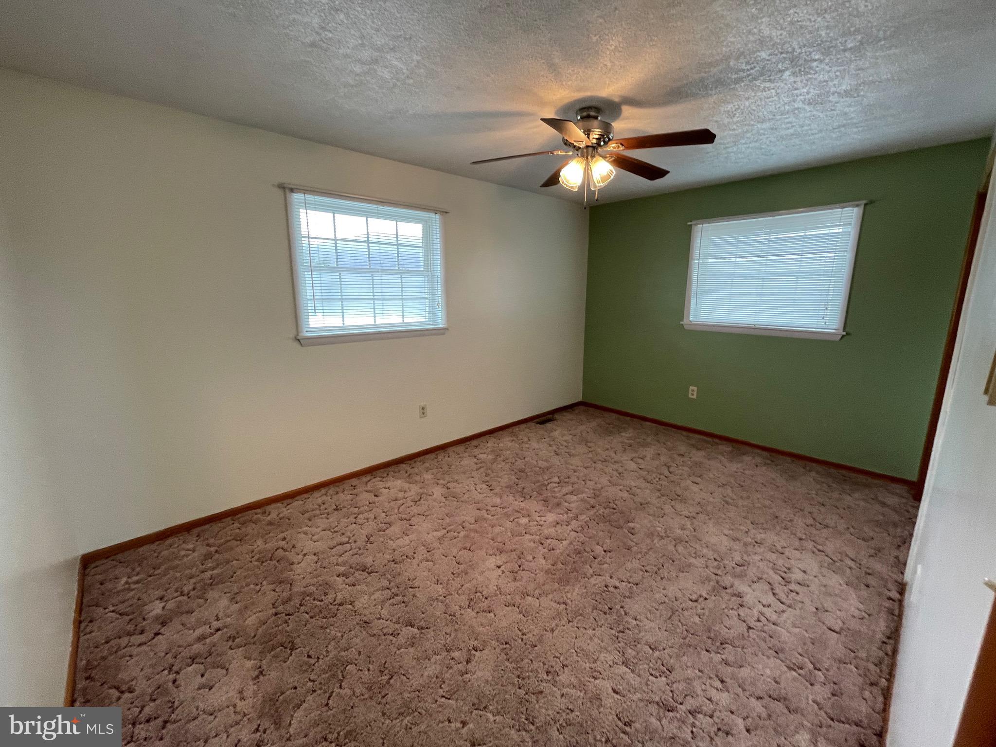 FOUNDTAIN AREA - Residential