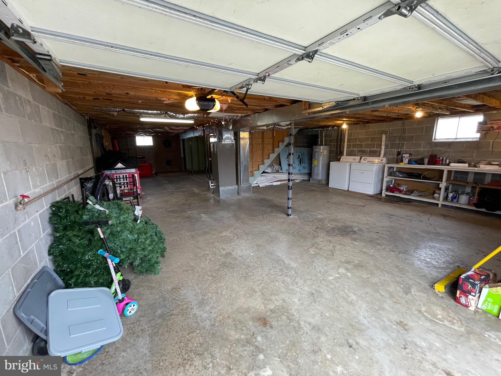 FOUNDTAIN AREA - Residential