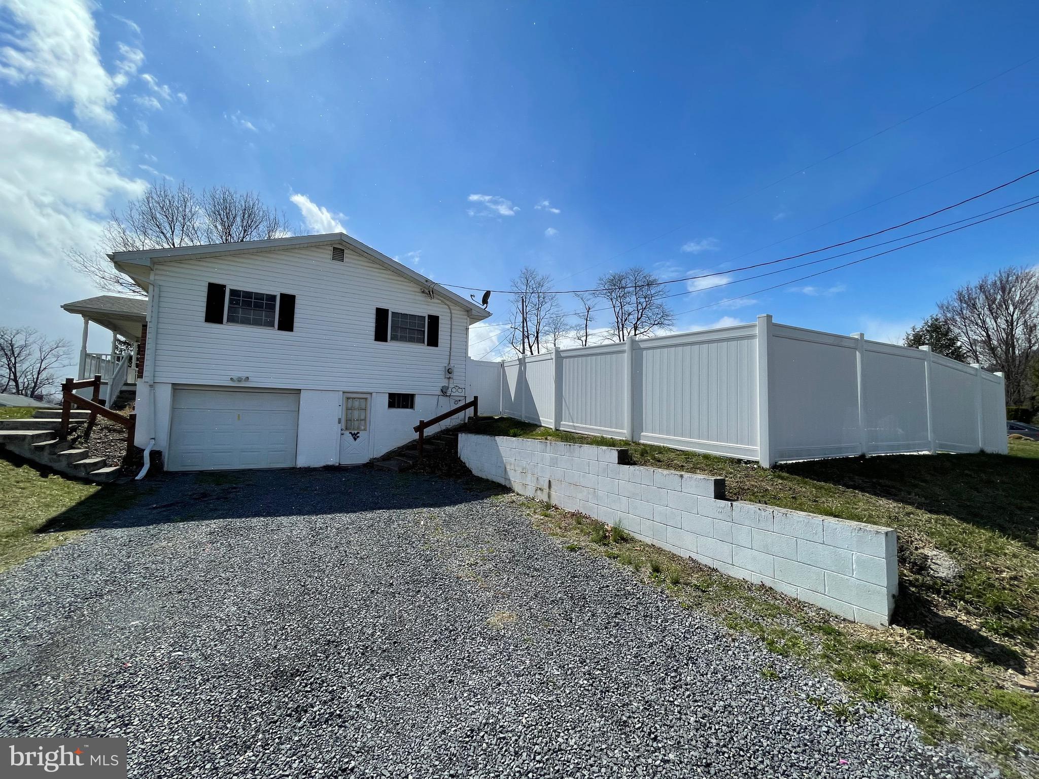 FOUNDTAIN AREA - Residential