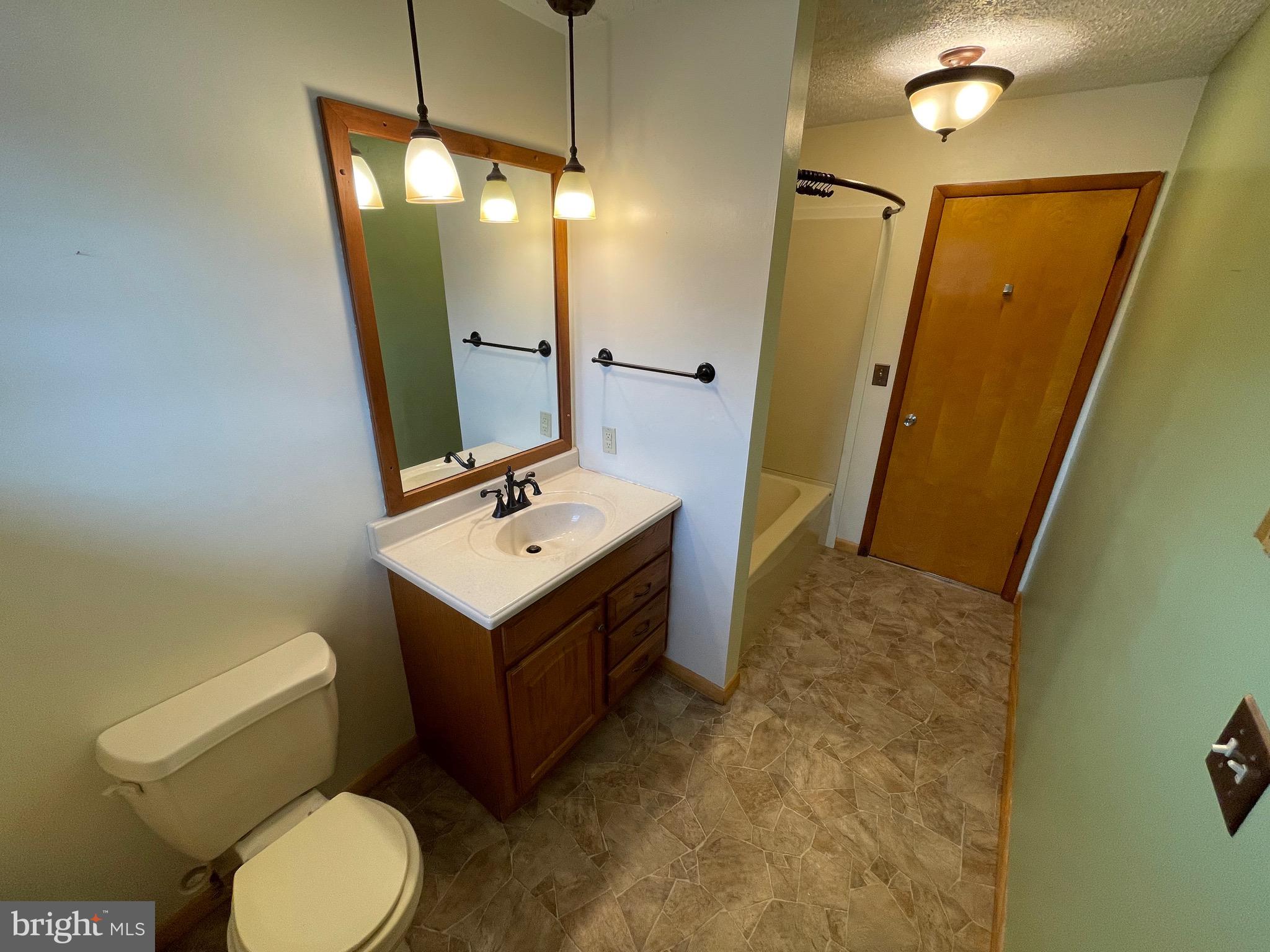 FOUNDTAIN AREA - Residential