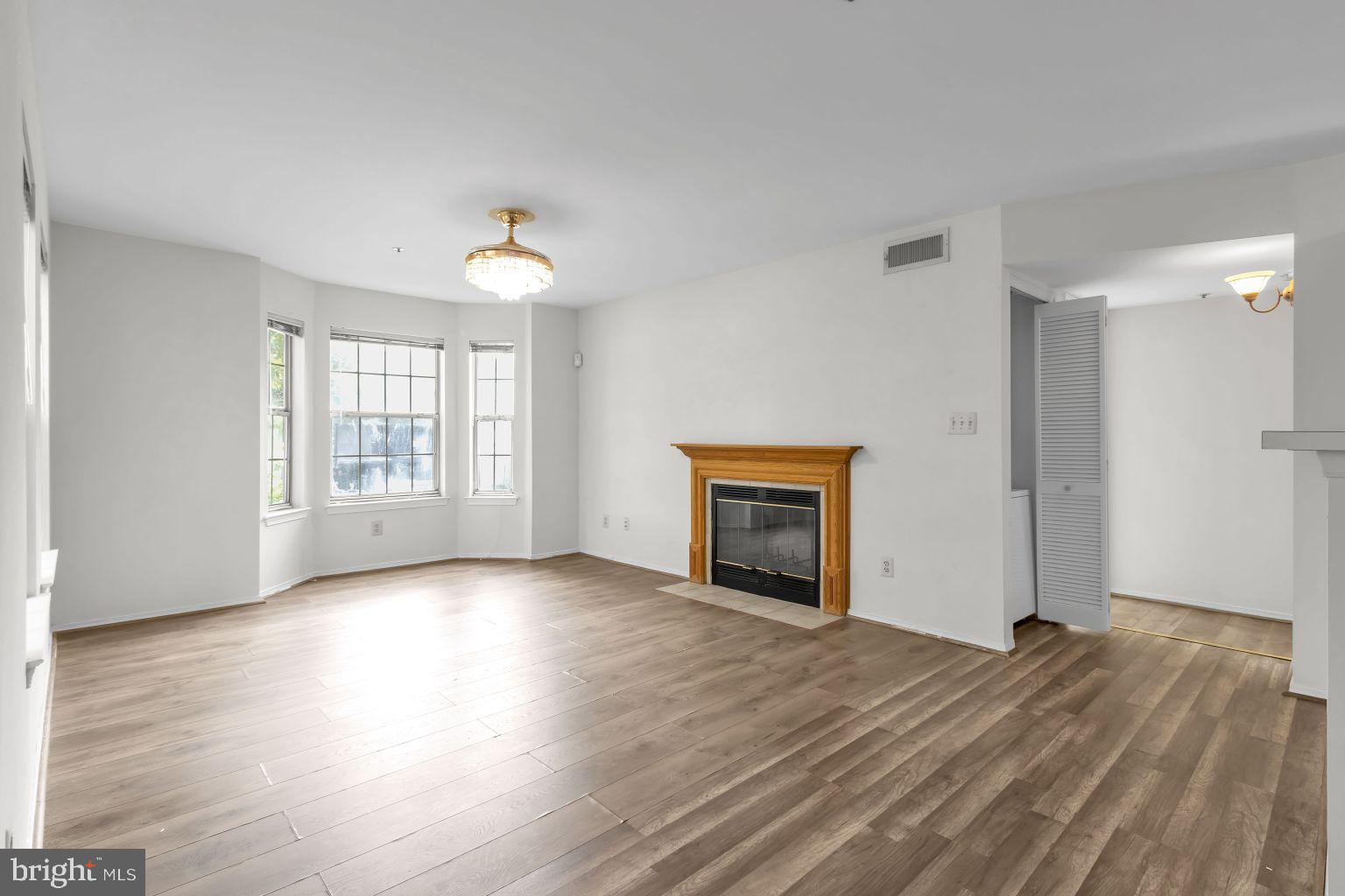 LORDS LANDING - Residential Lease