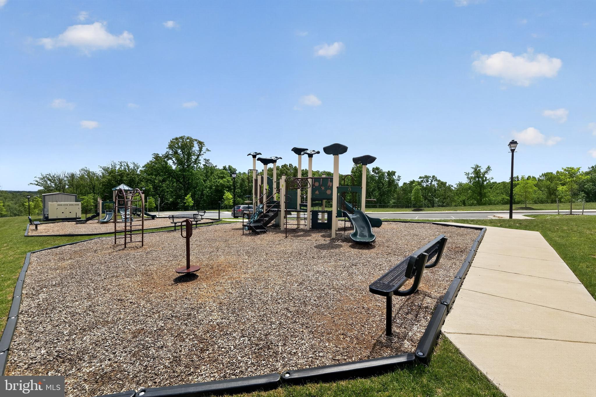 LAUREL OVERLOOK - Residential