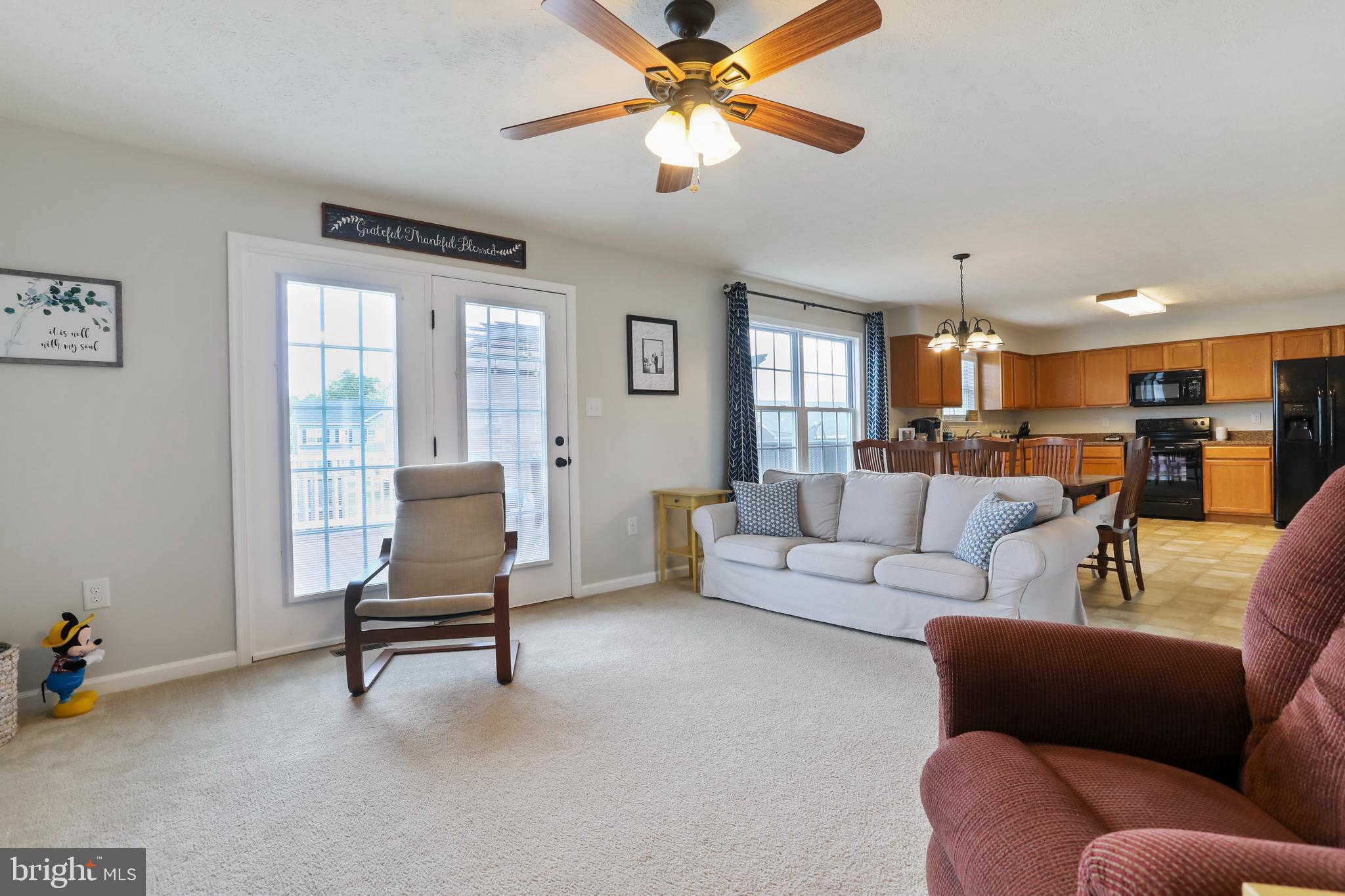 SPRING HILL - Residential