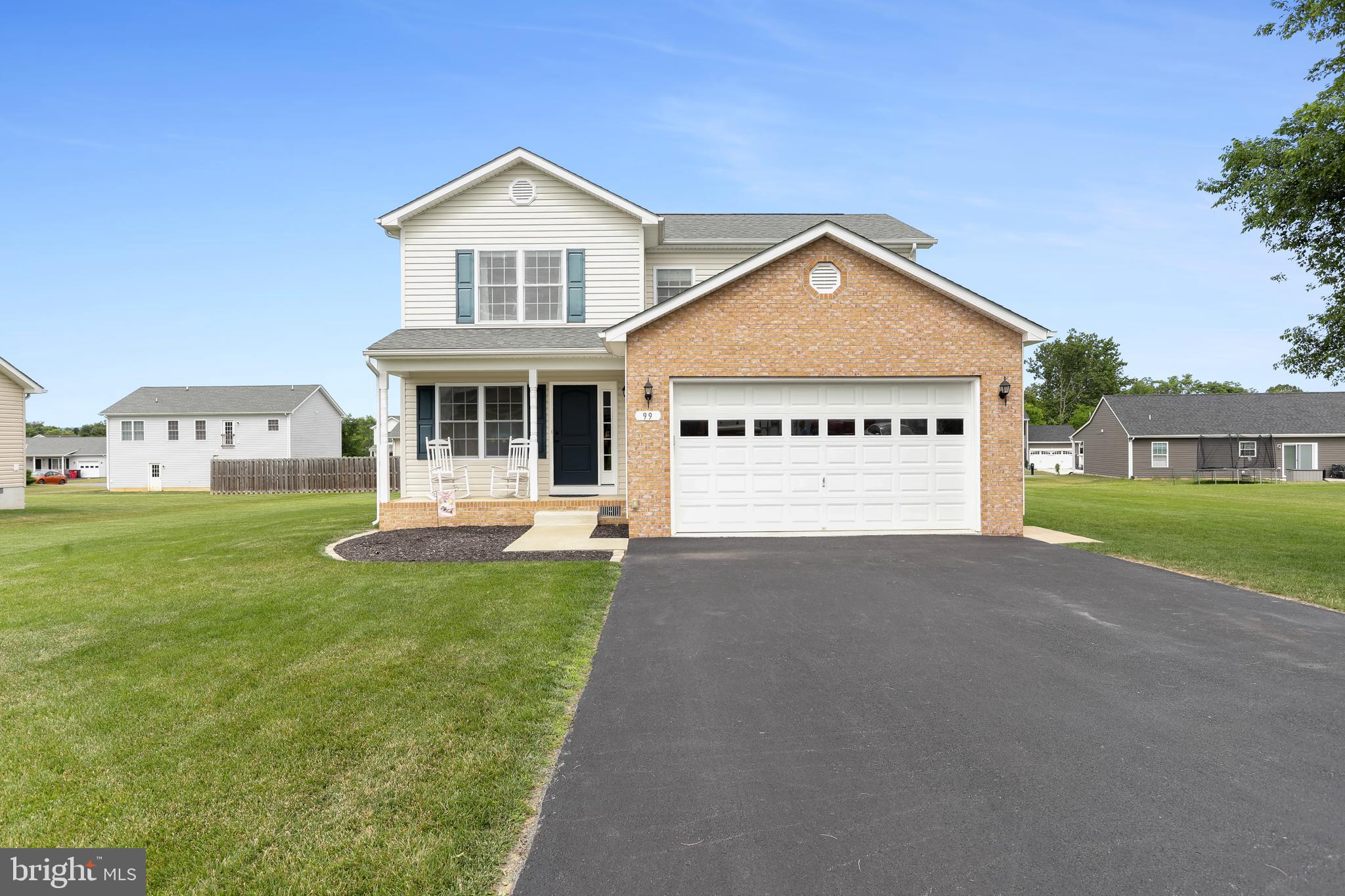 SPRING HILL - Residential