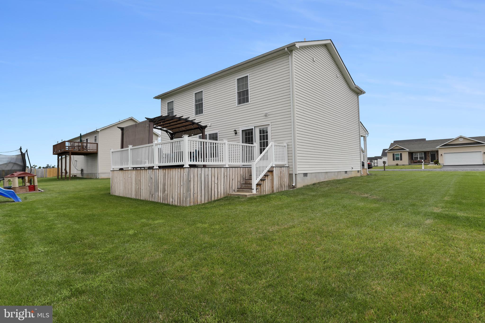 SPRING HILL - Residential