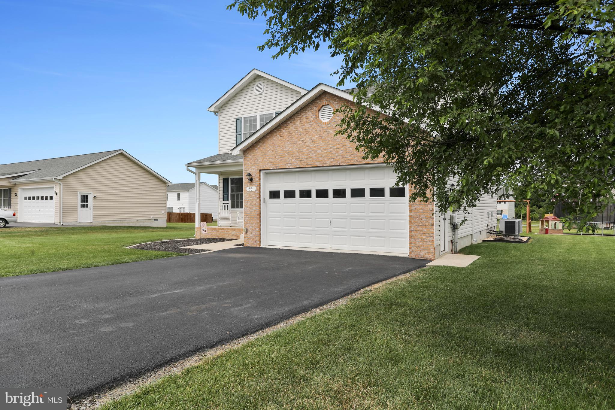 SPRING HILL - Residential