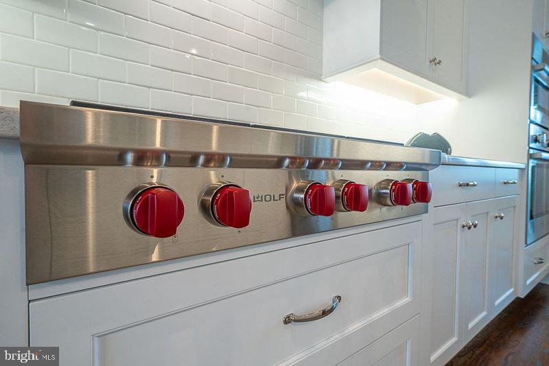 CHAPEL HILL - Residential