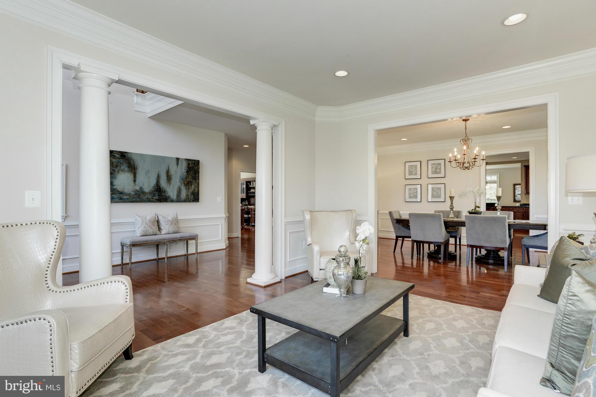 LEE HEIGHTS - Residential