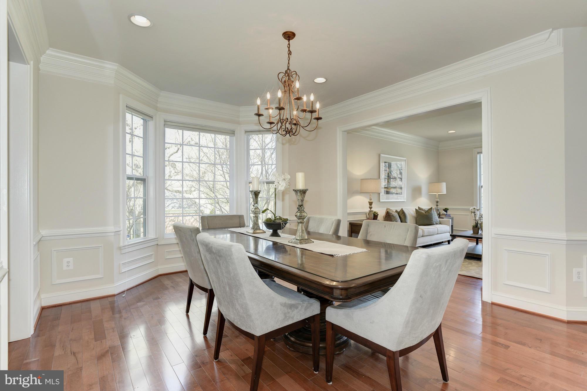 LEE HEIGHTS - Residential