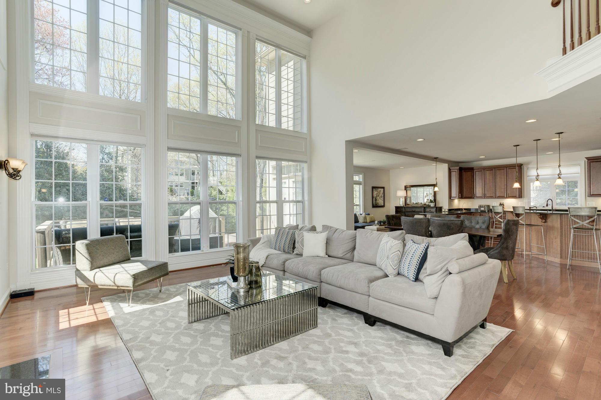 LEE HEIGHTS - Residential