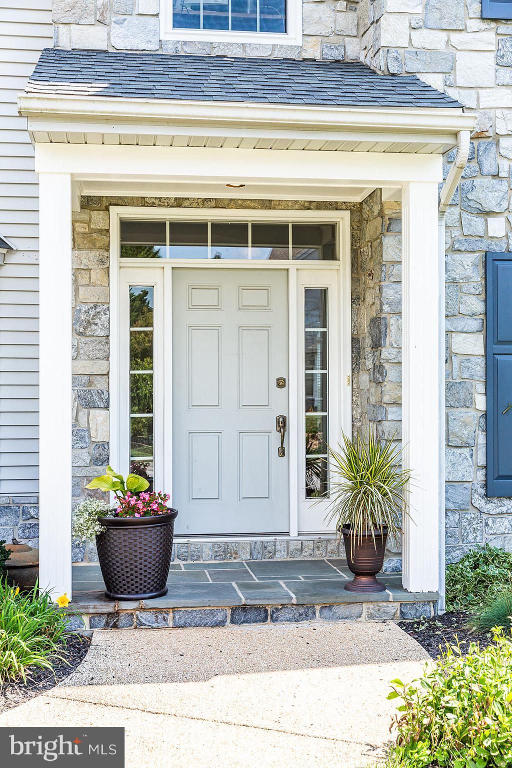 Photo of 2938 HEARTHSIDE LN, LANCASTER, PA 17601 (MLS # PALA2027616)