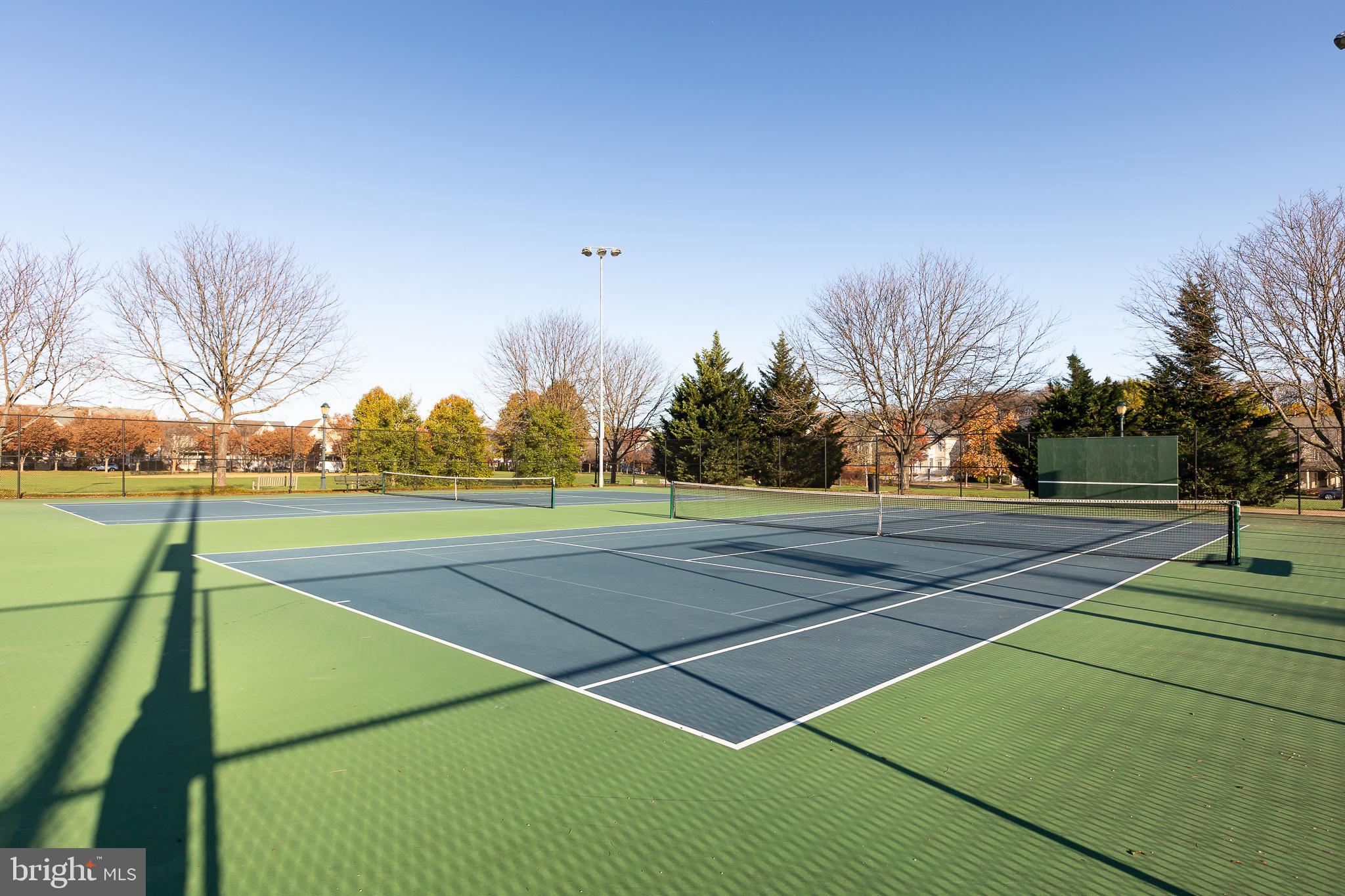 KING FARM WATKINS POND - Residential