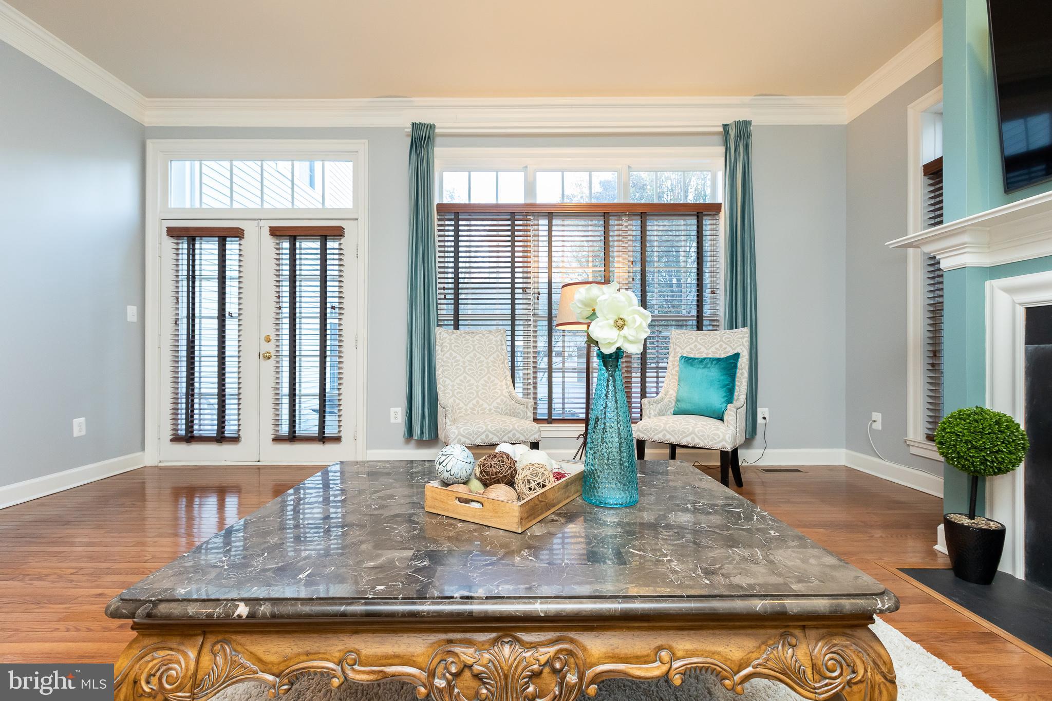 KING FARM WATKINS POND - Residential