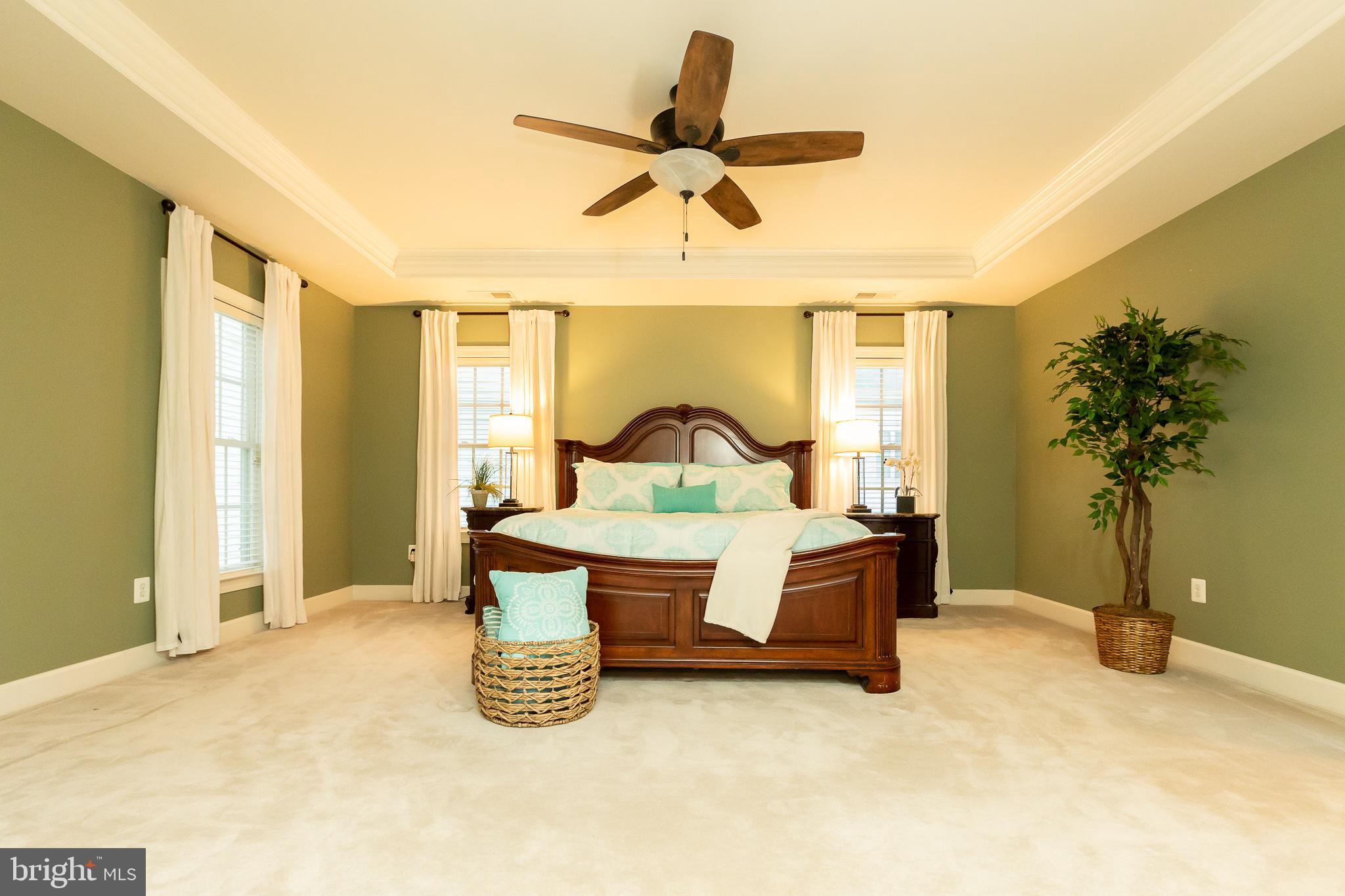 KING FARM WATKINS POND - Residential