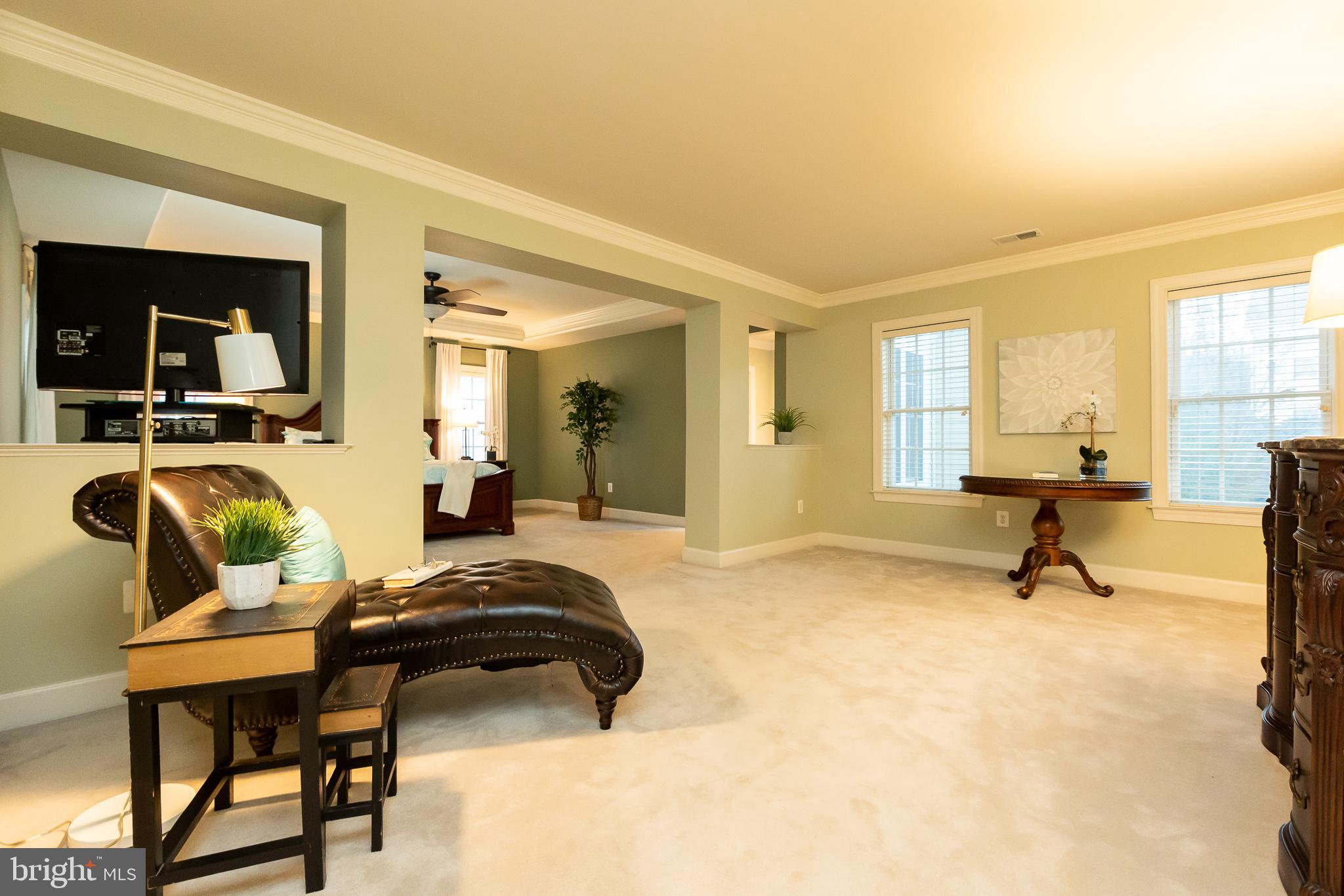 KING FARM WATKINS POND - Residential