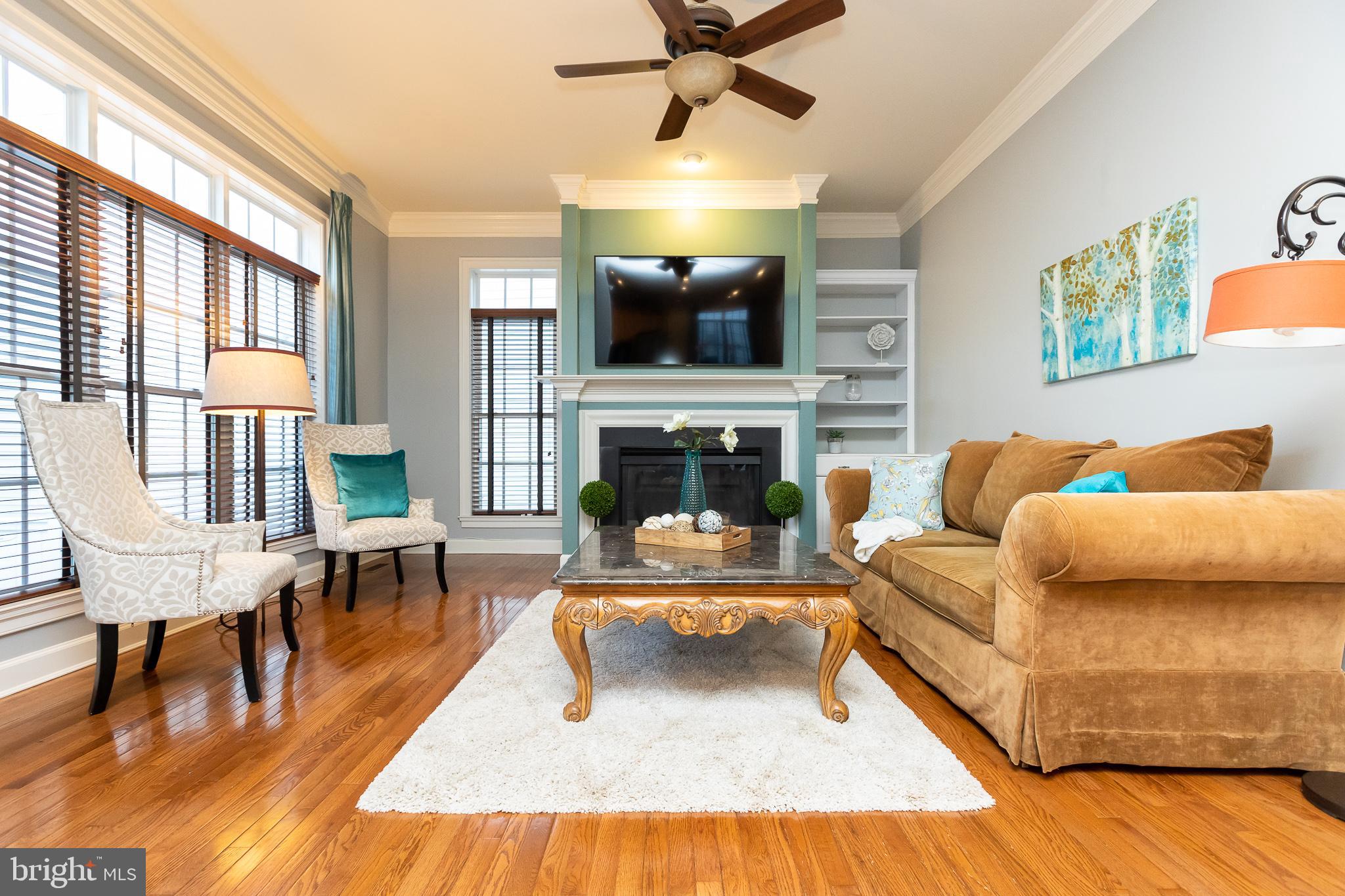 KING FARM WATKINS POND - Residential