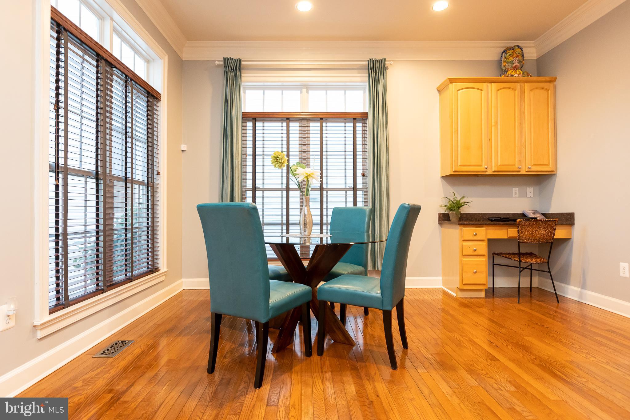 KING FARM WATKINS POND - Residential