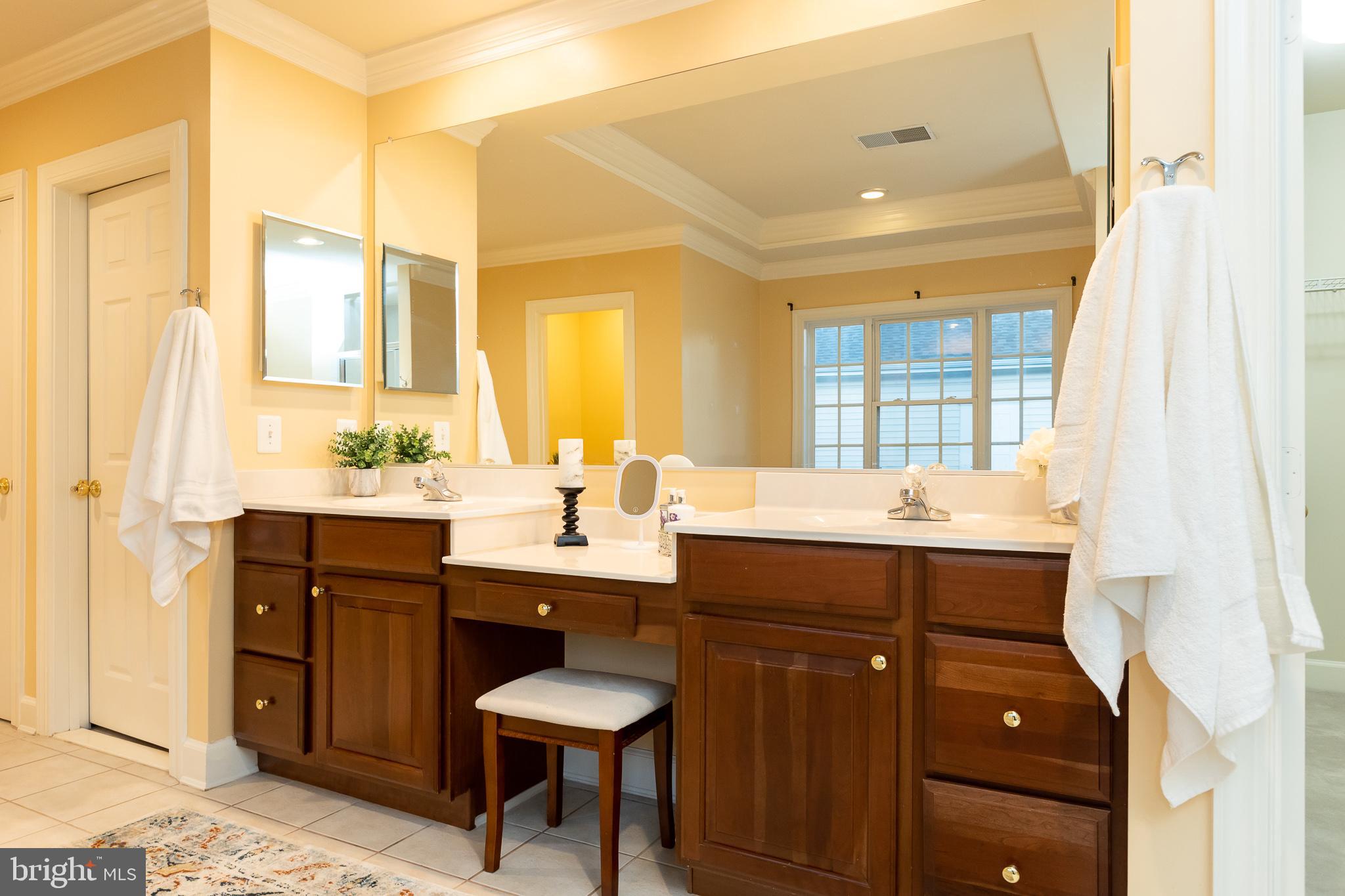 KING FARM WATKINS POND - Residential