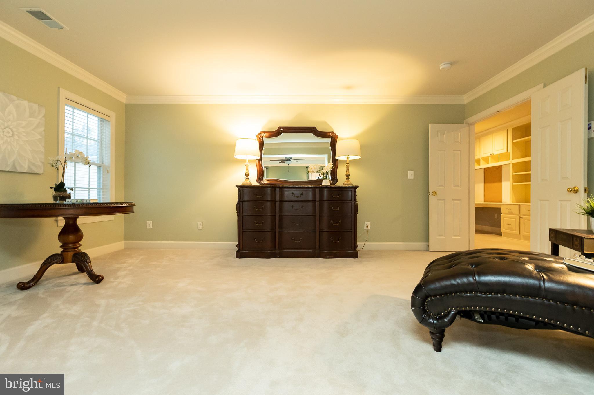 KING FARM WATKINS POND - Residential