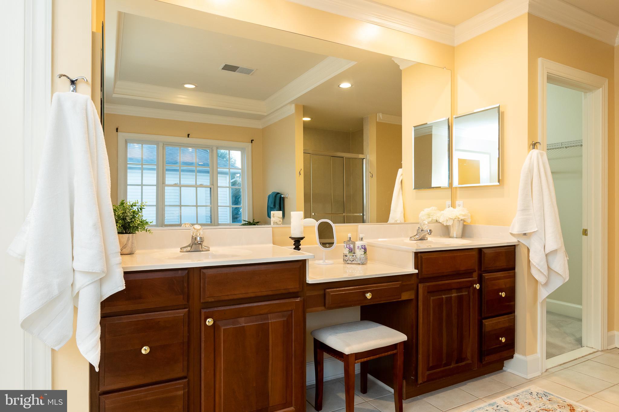 KING FARM WATKINS POND - Residential