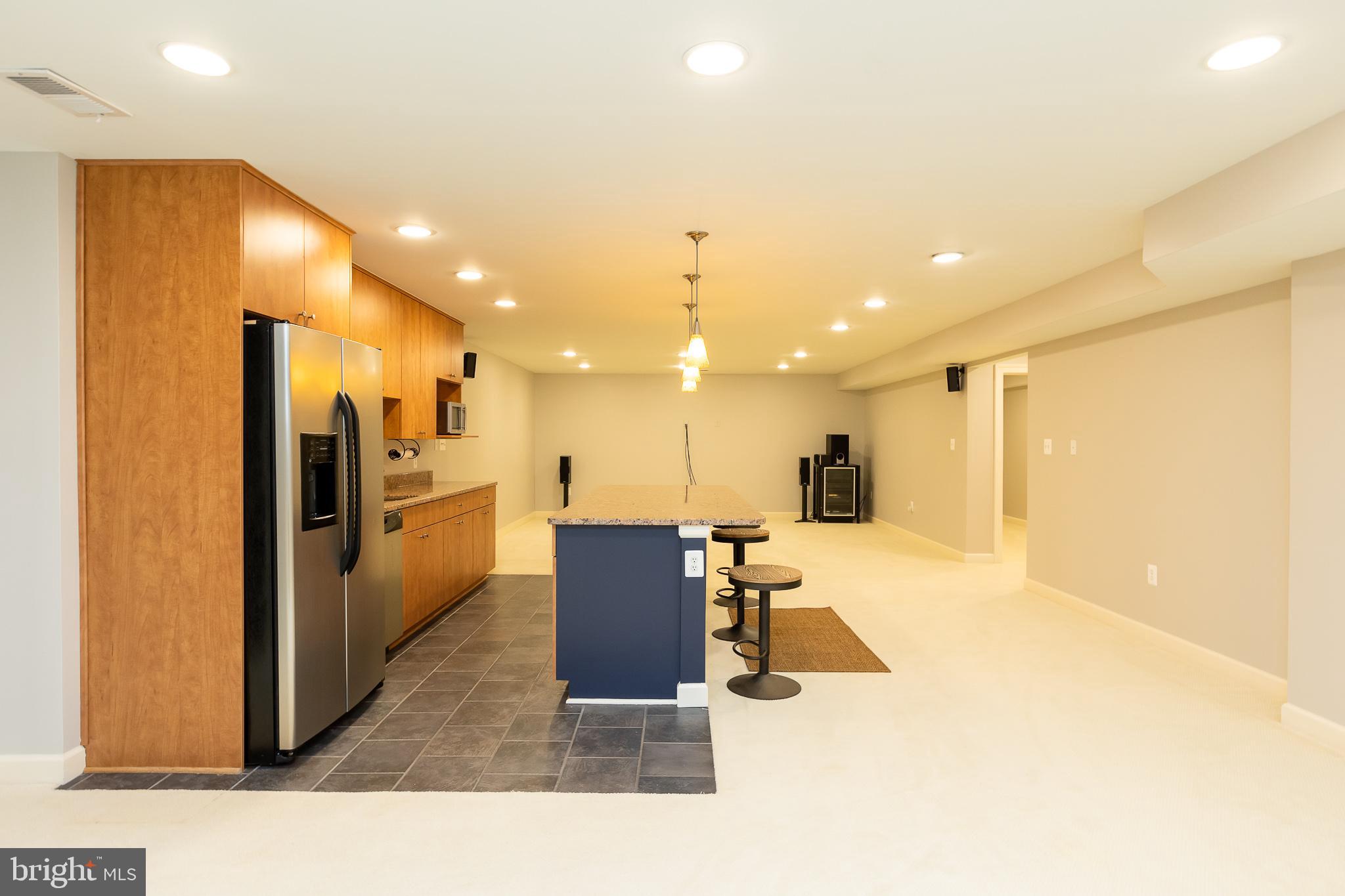 KING FARM WATKINS POND - Residential