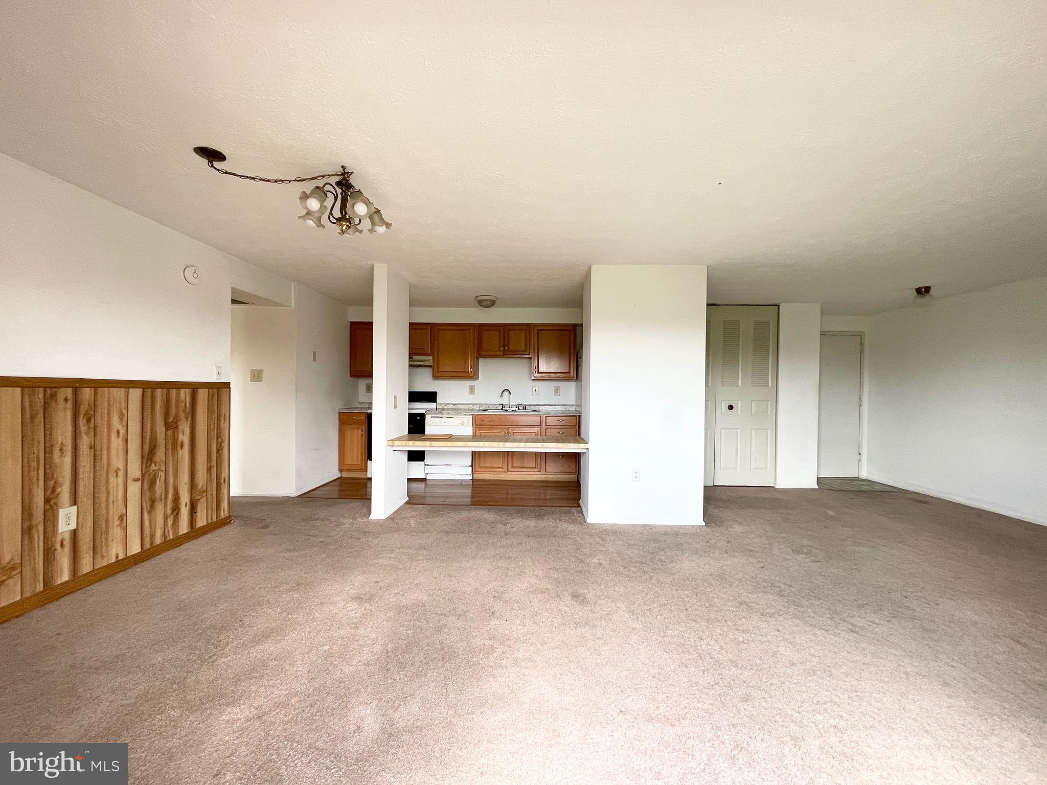 AMBERTOWNE - Residential