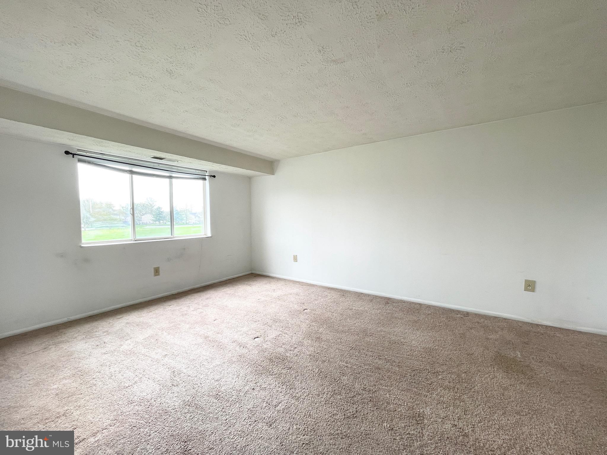 AMBERTOWNE - Residential