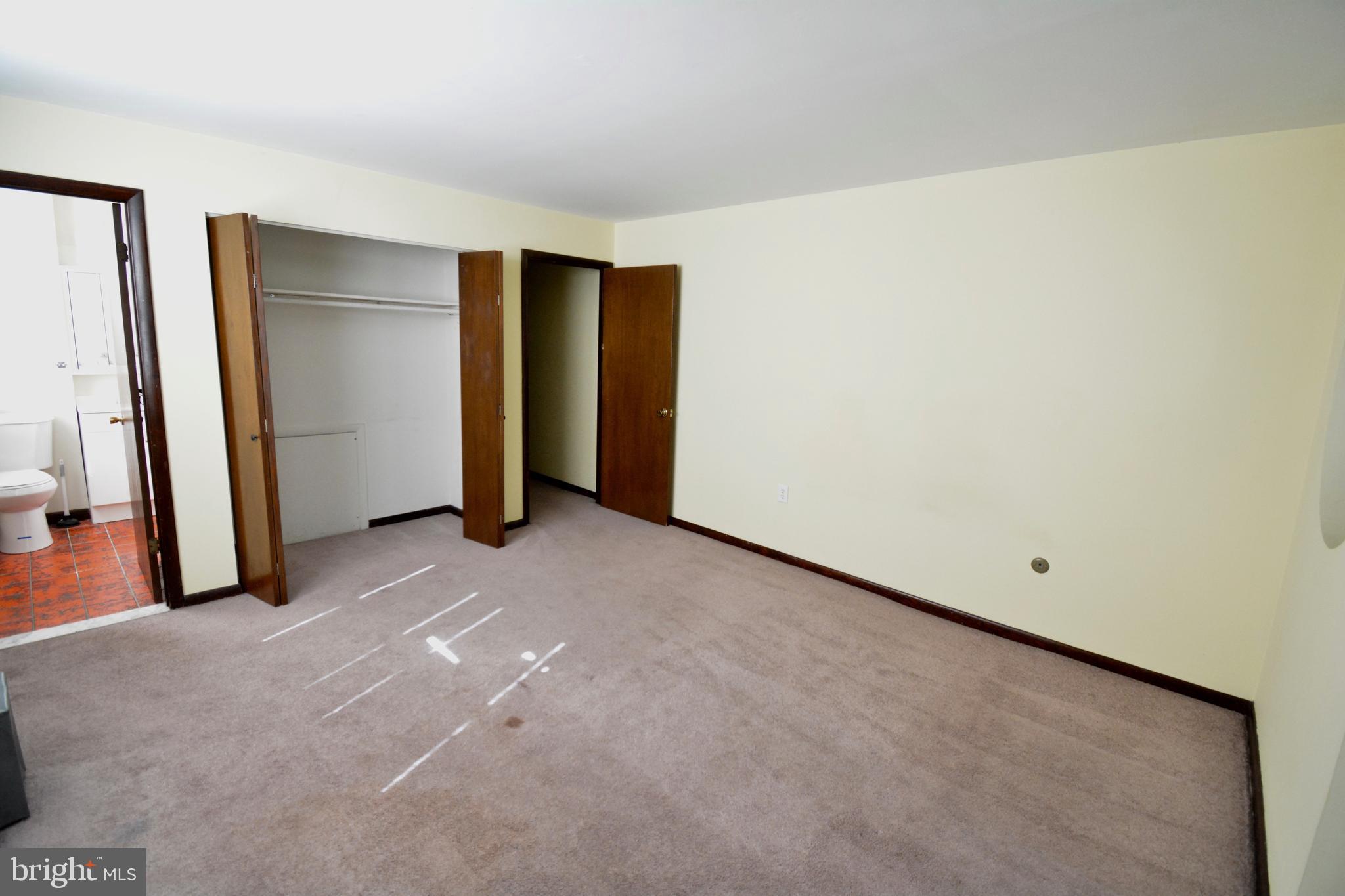 FAIRMOUNT - Residential Lease