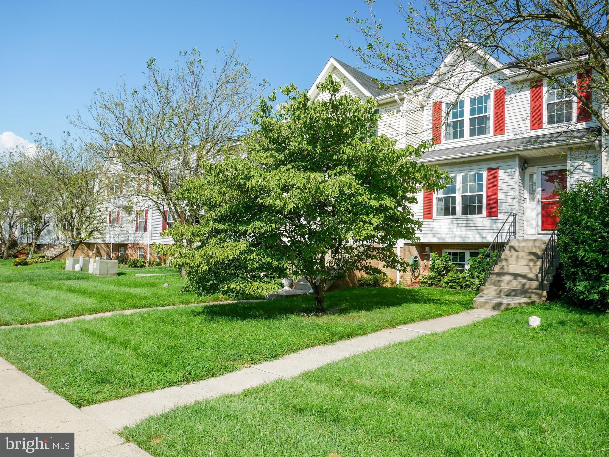 ROBIN MEADOWS - Residential