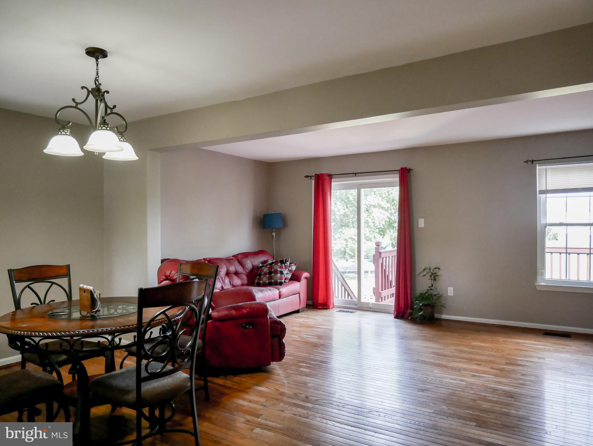 ROBIN MEADOWS - Residential