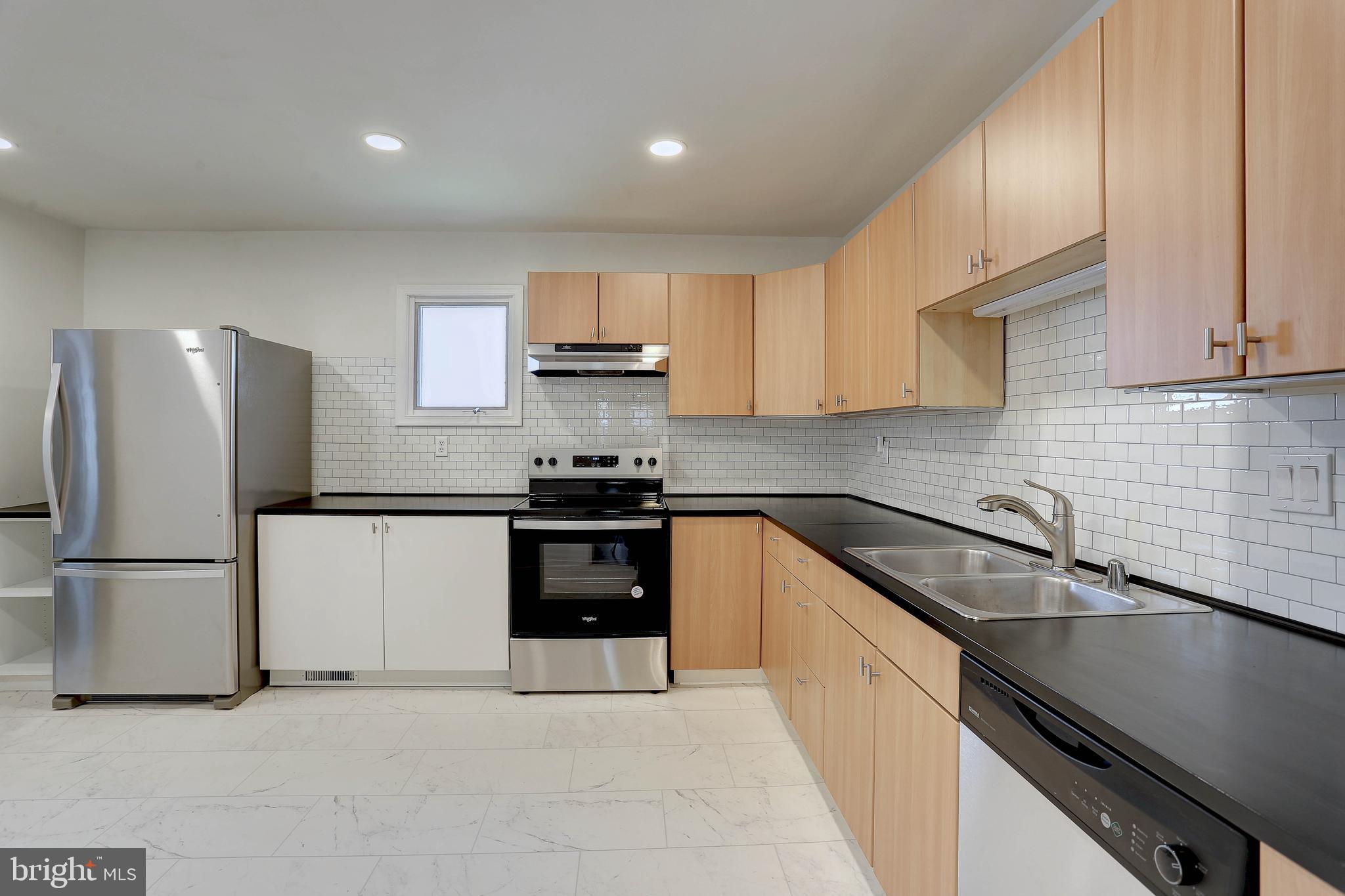 WEST LAUREL - Residential