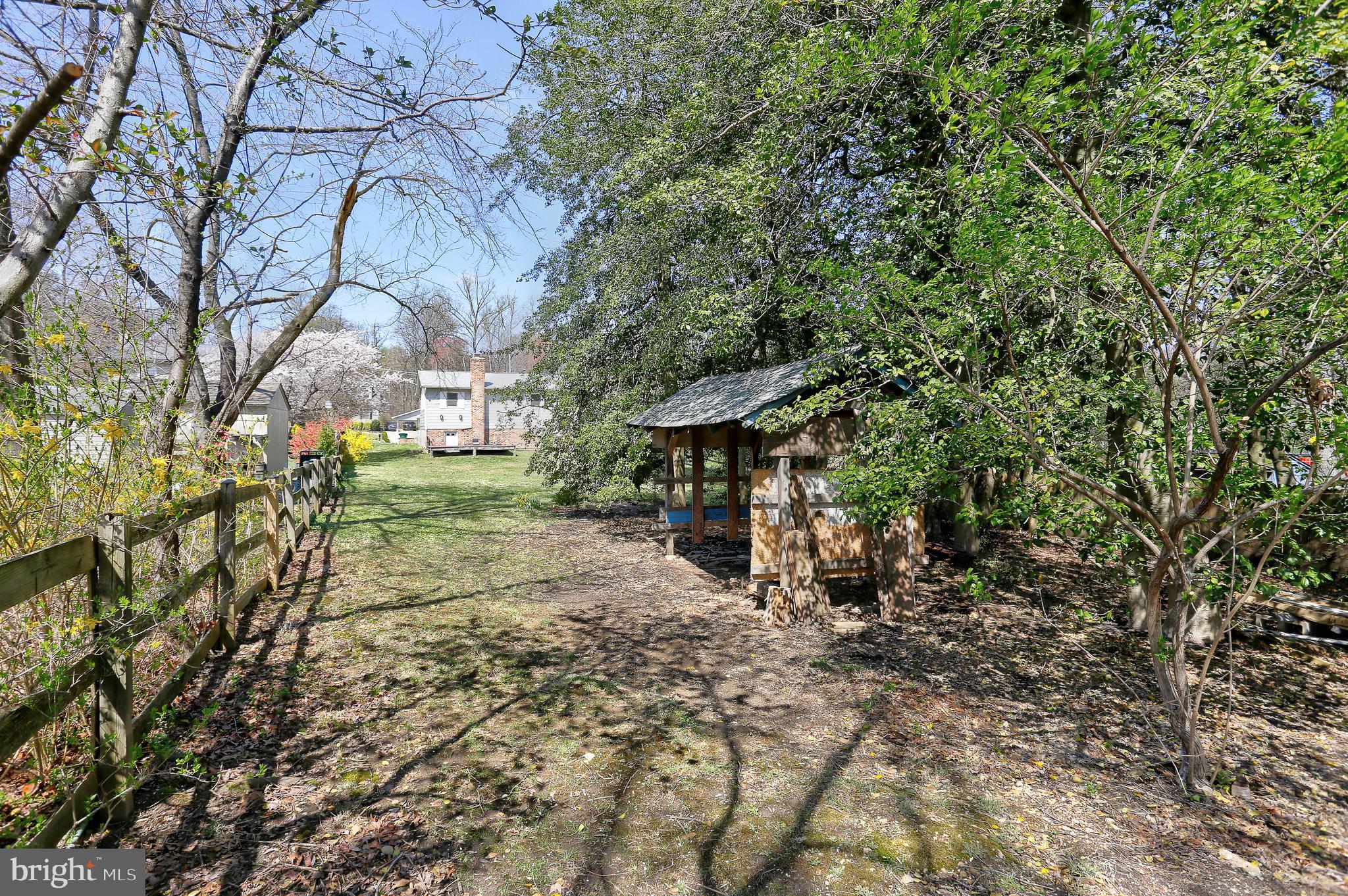 WEST LAUREL - Residential