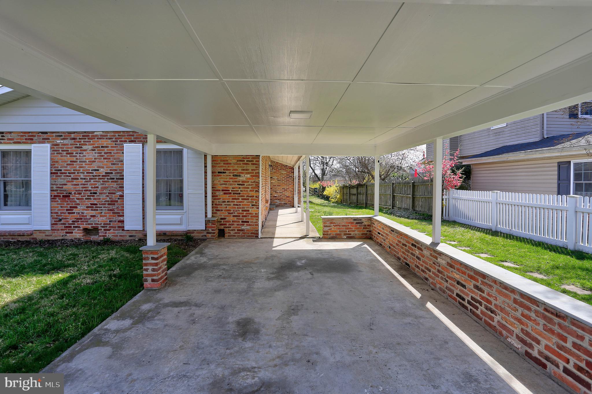 WEST LAUREL - Residential