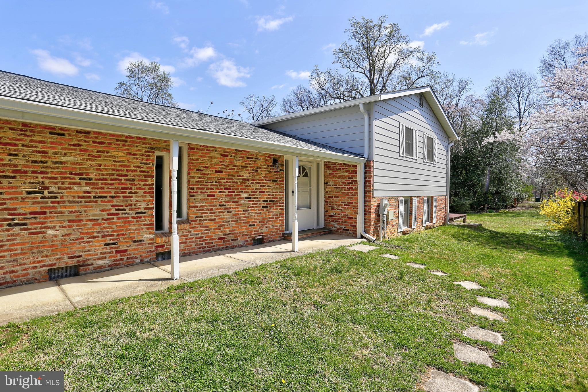 WEST LAUREL - Residential