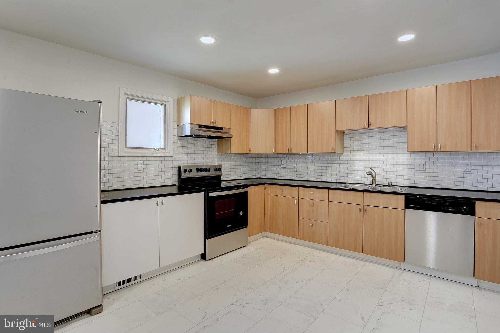 WEST LAUREL - Residential