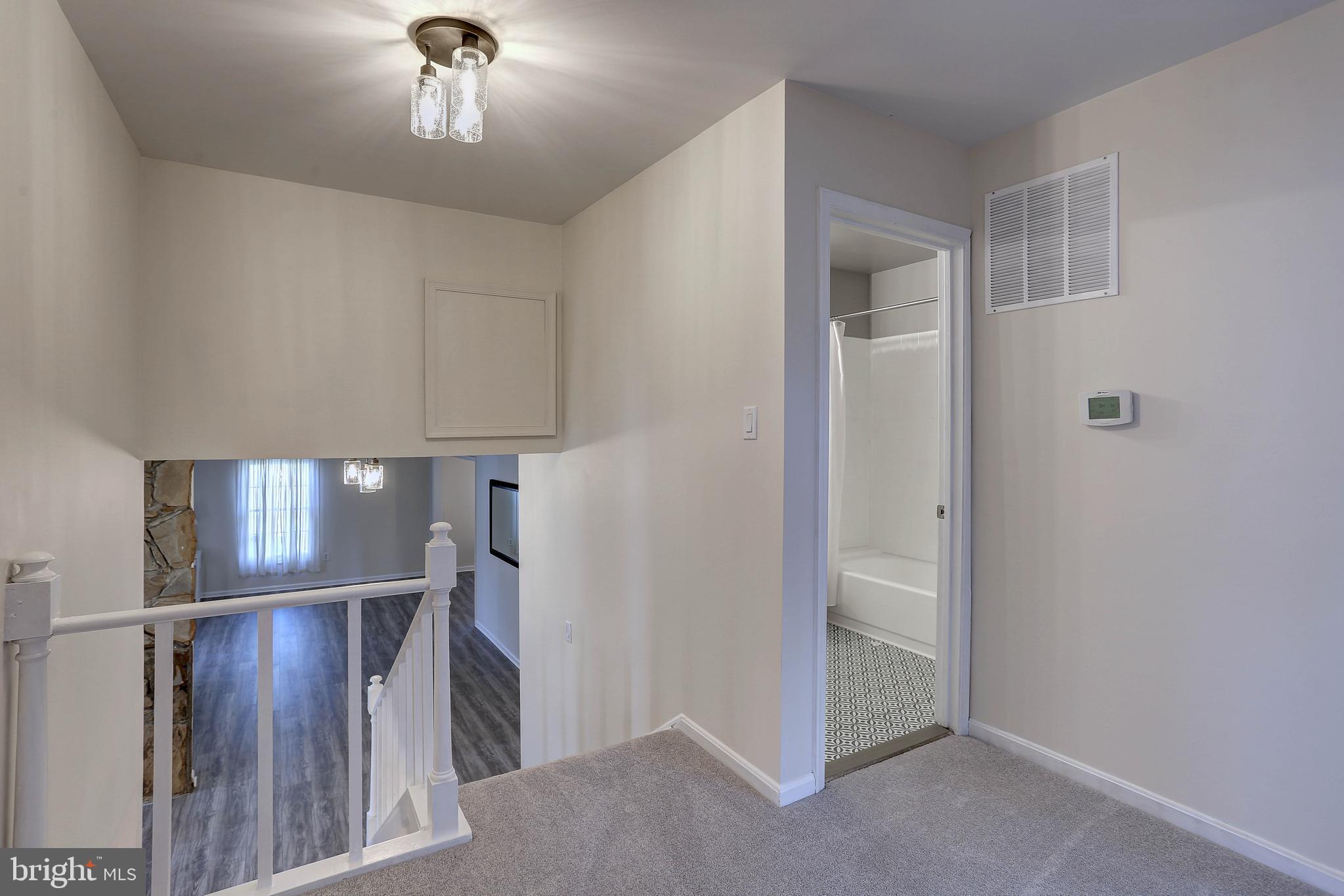 WEST LAUREL - Residential