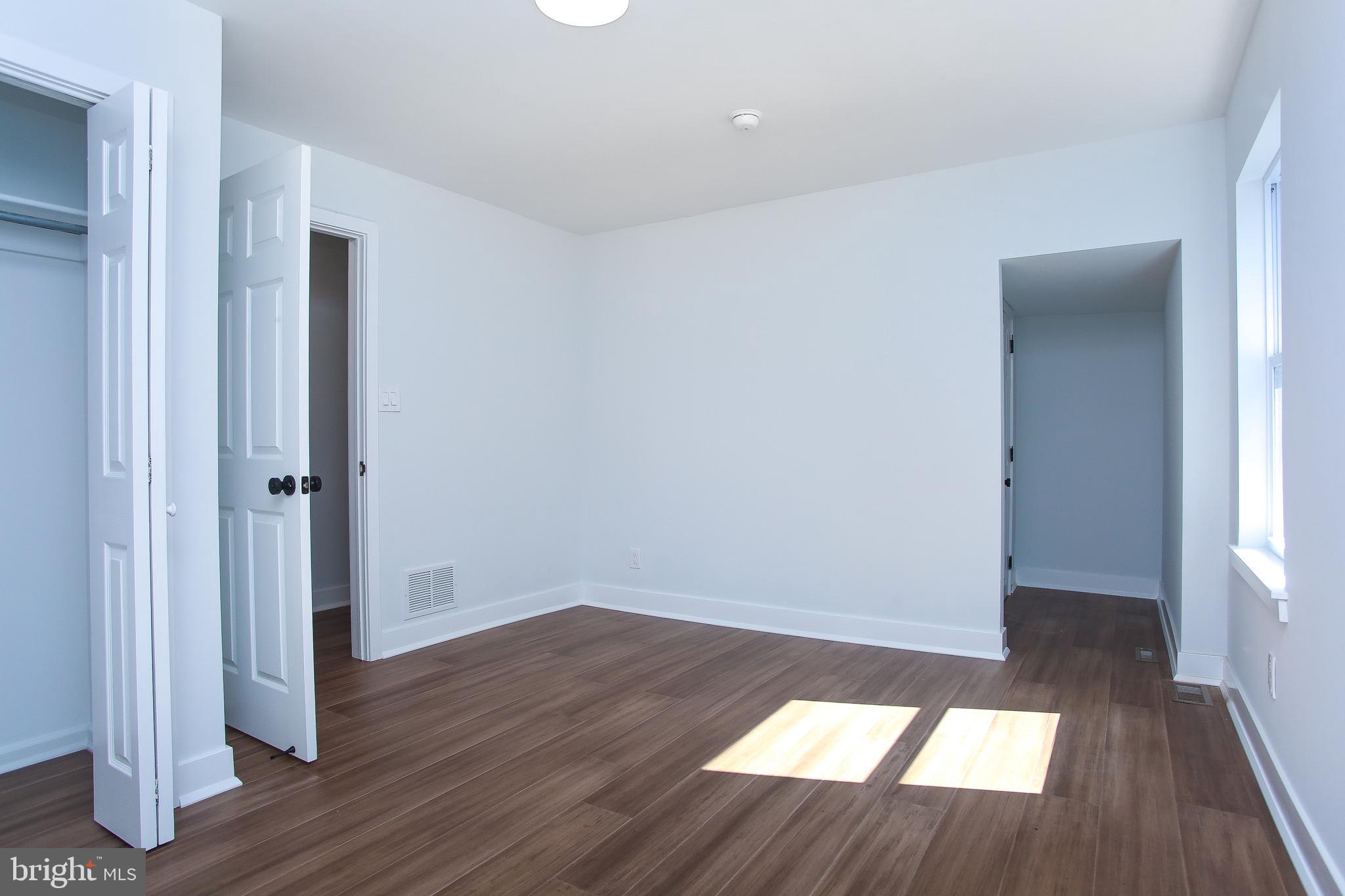 000 - Residential Lease