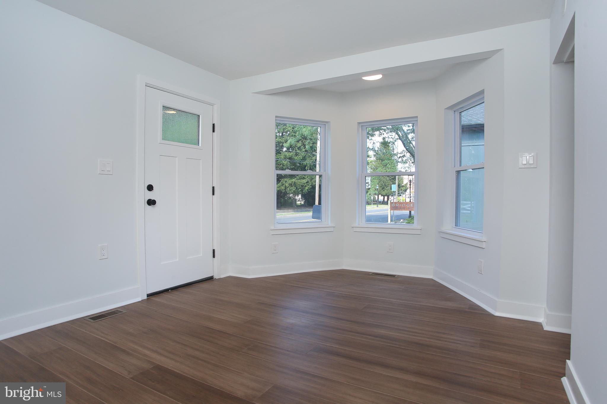 000 - Residential Lease