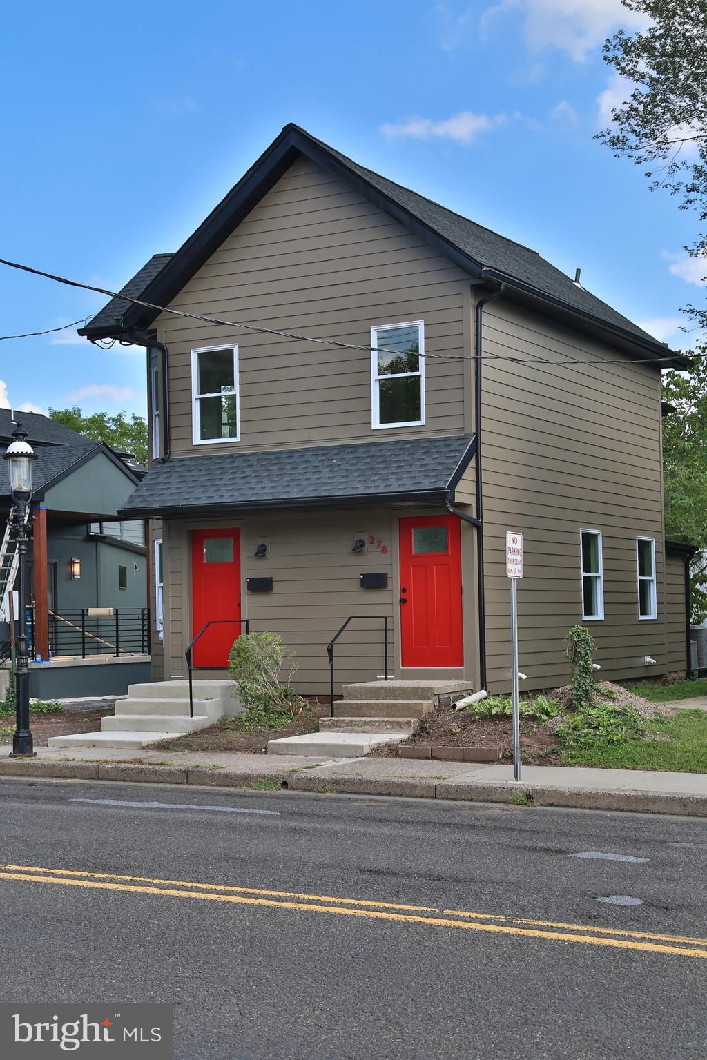 000 - Residential Lease