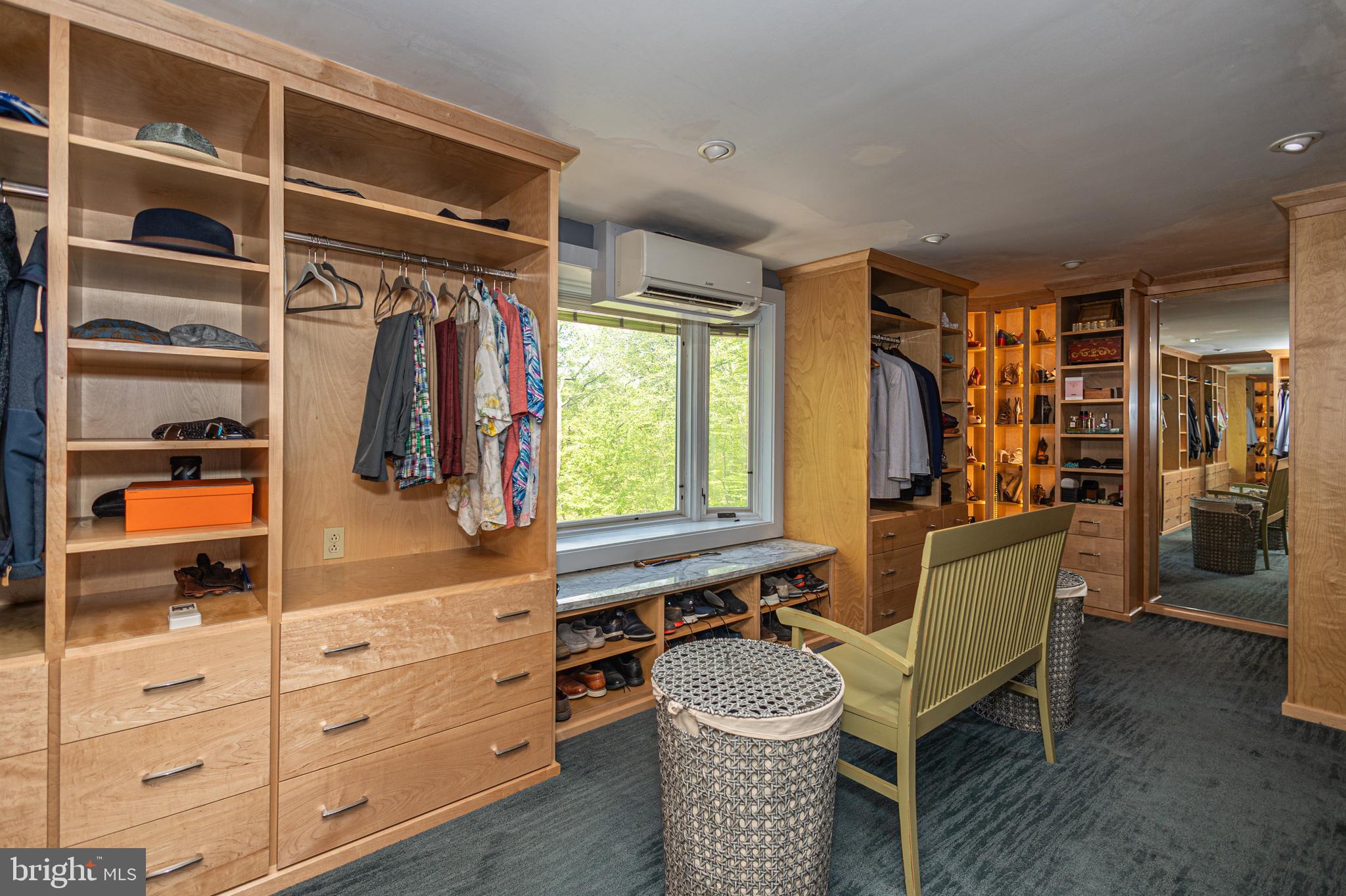 WEST ACRES - Residential