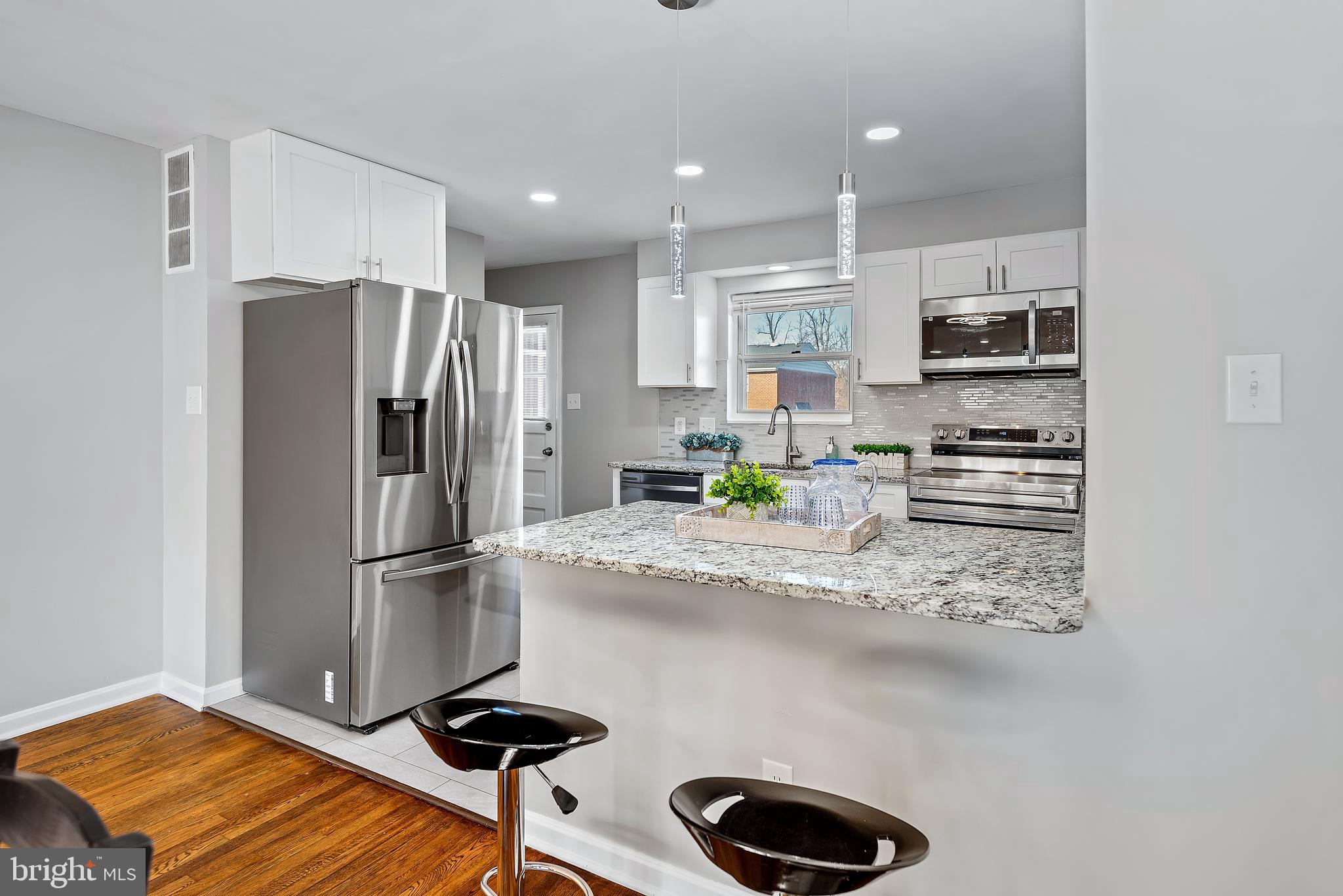 HUNTSMOOR VILLAGE NORTH - Residential