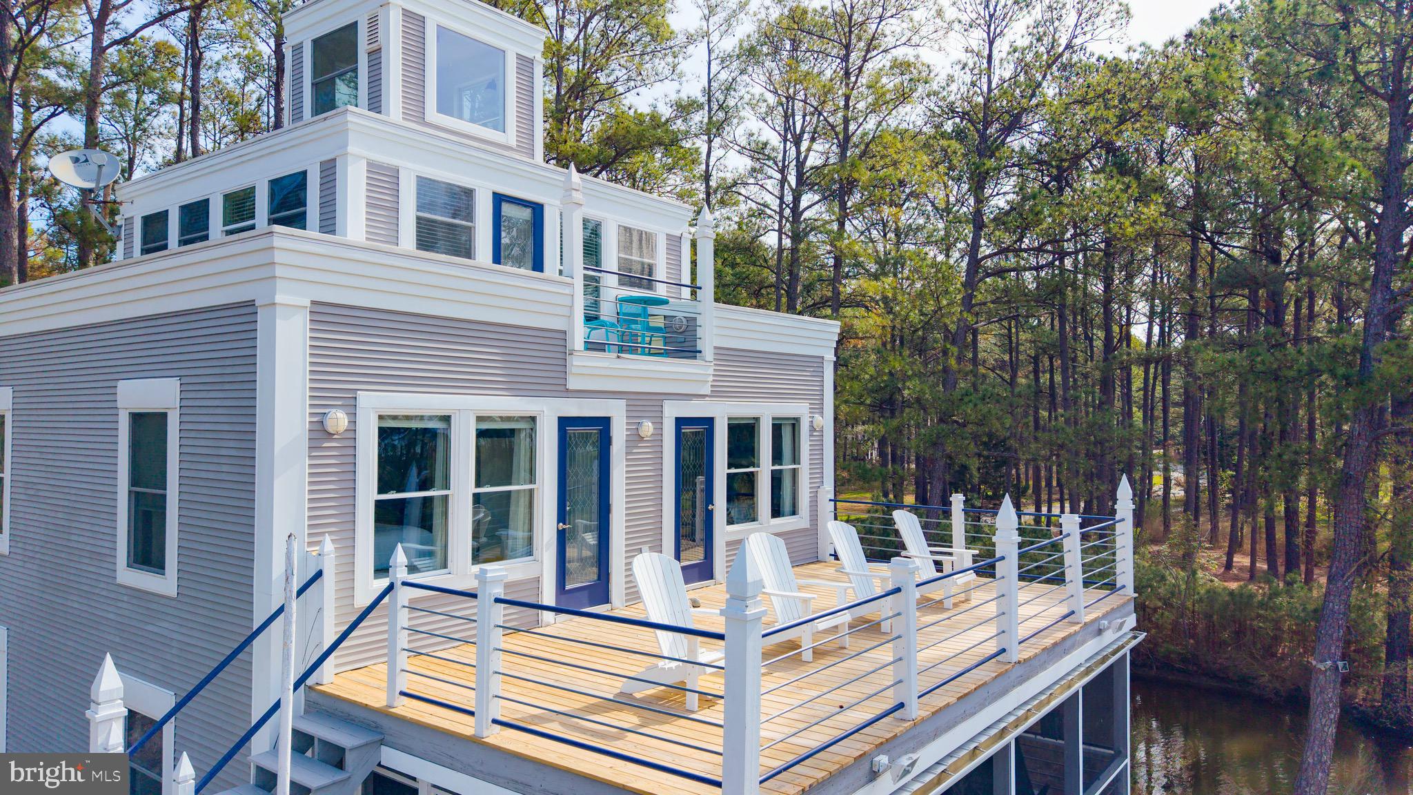 TOWN POINT ESTATES - Residential