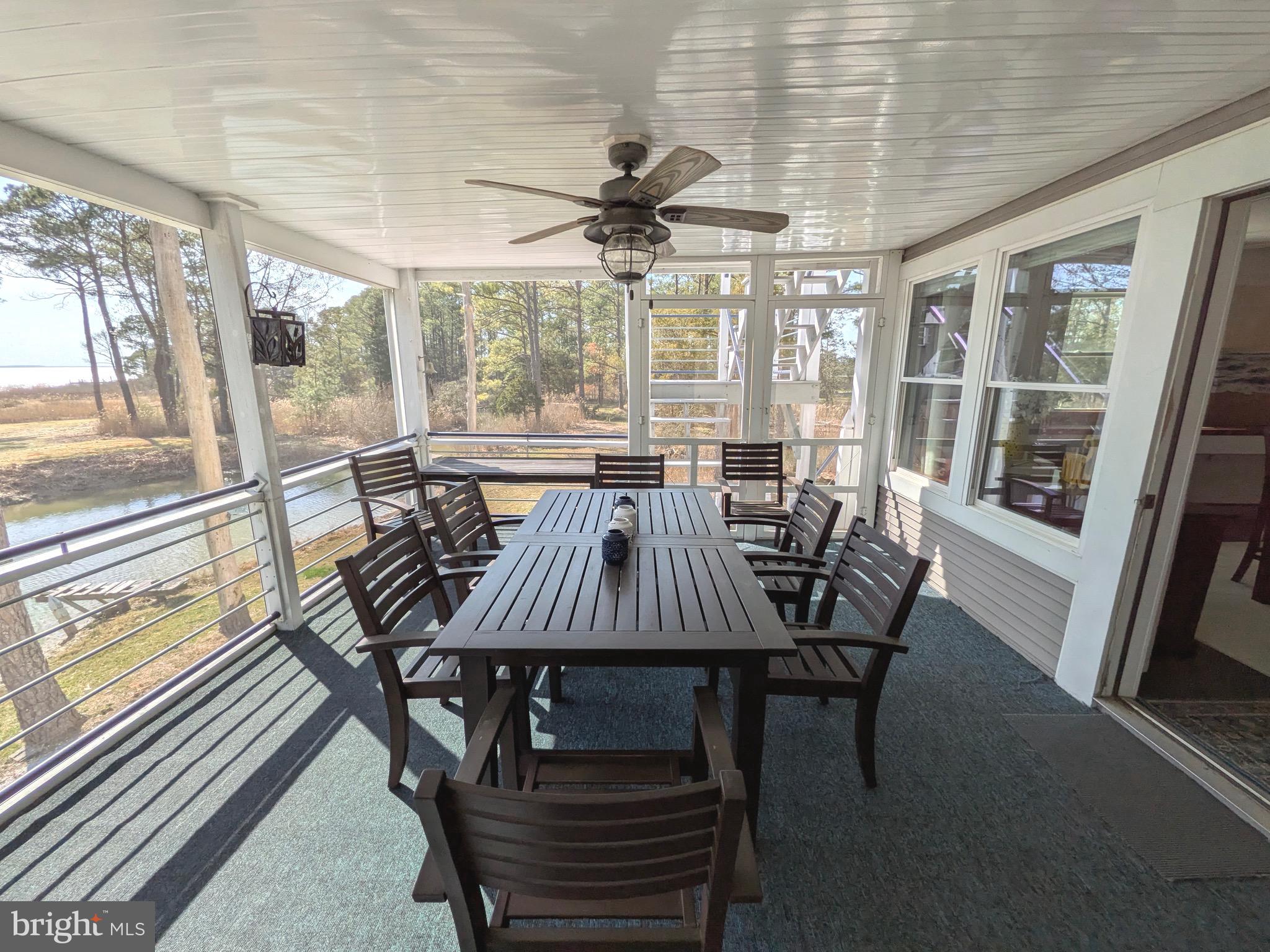 TOWN POINT ESTATES - Residential