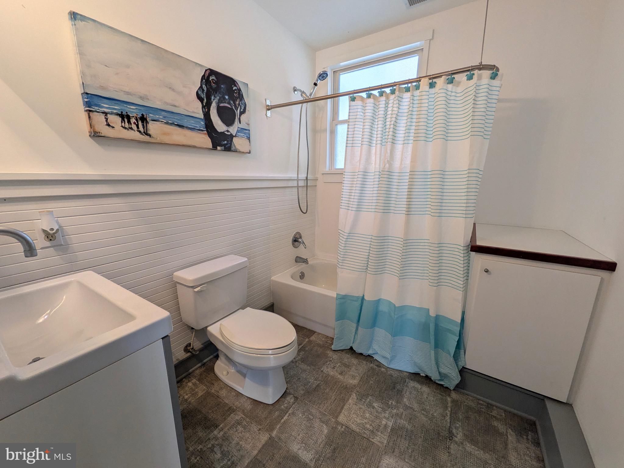 TOWN POINT ESTATES - Residential