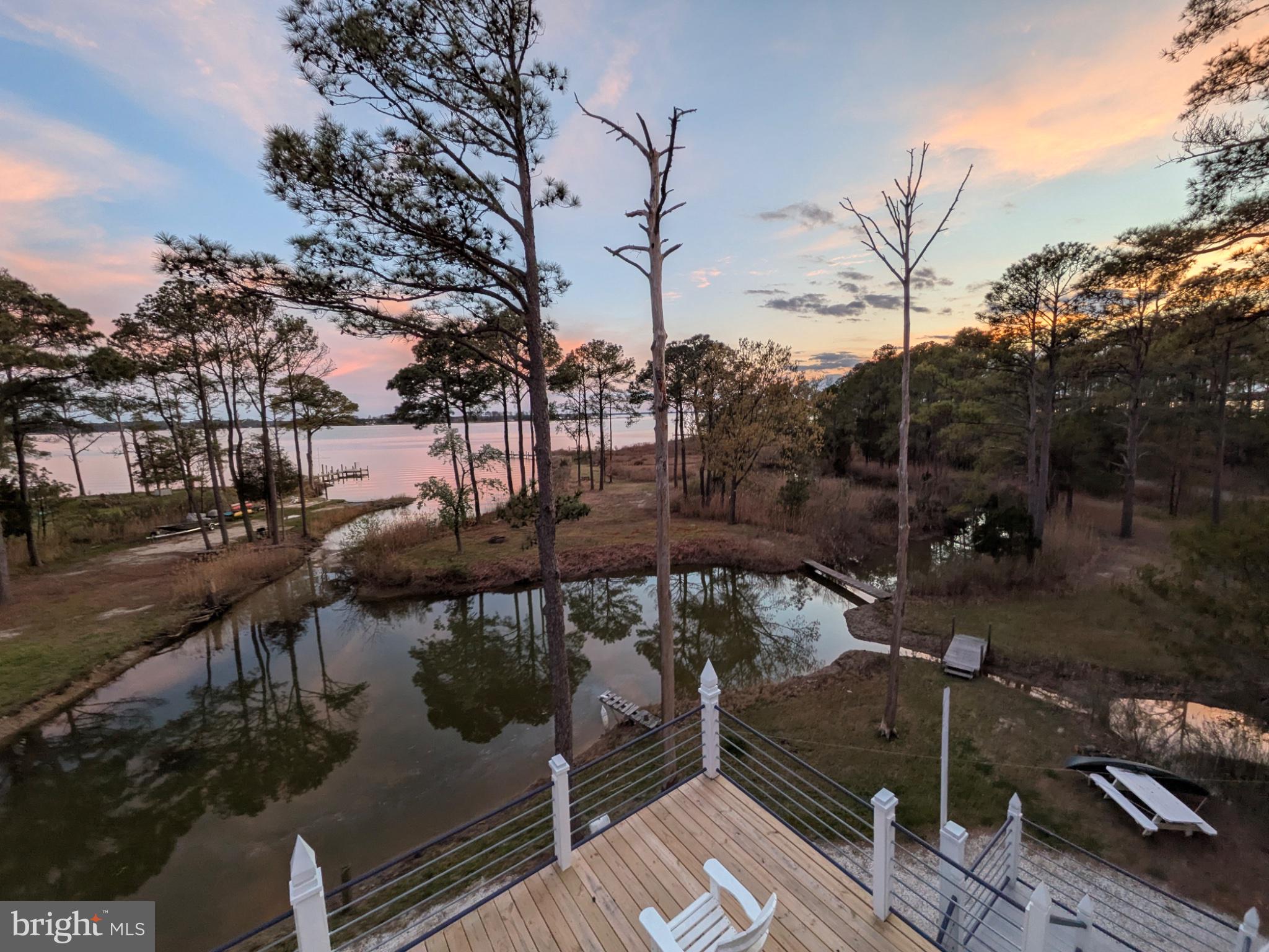 TOWN POINT ESTATES - Residential