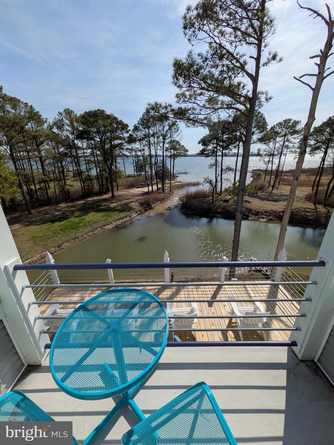 TOWN POINT ESTATES - Residential